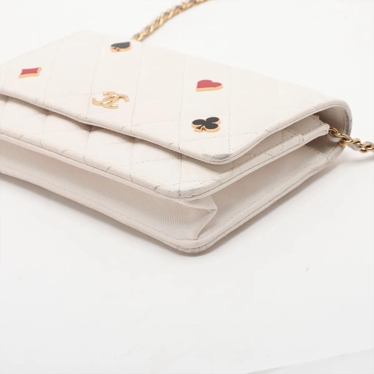 Matelassé Caviar Skin Chain Wallet, White with Gold Hardware, CP0449X0, Random Plate — view 3