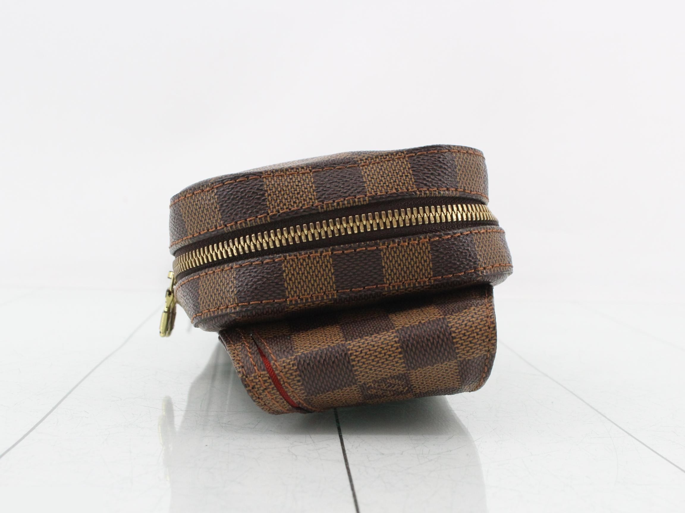 Damier Geronimos Body Bag — view 4