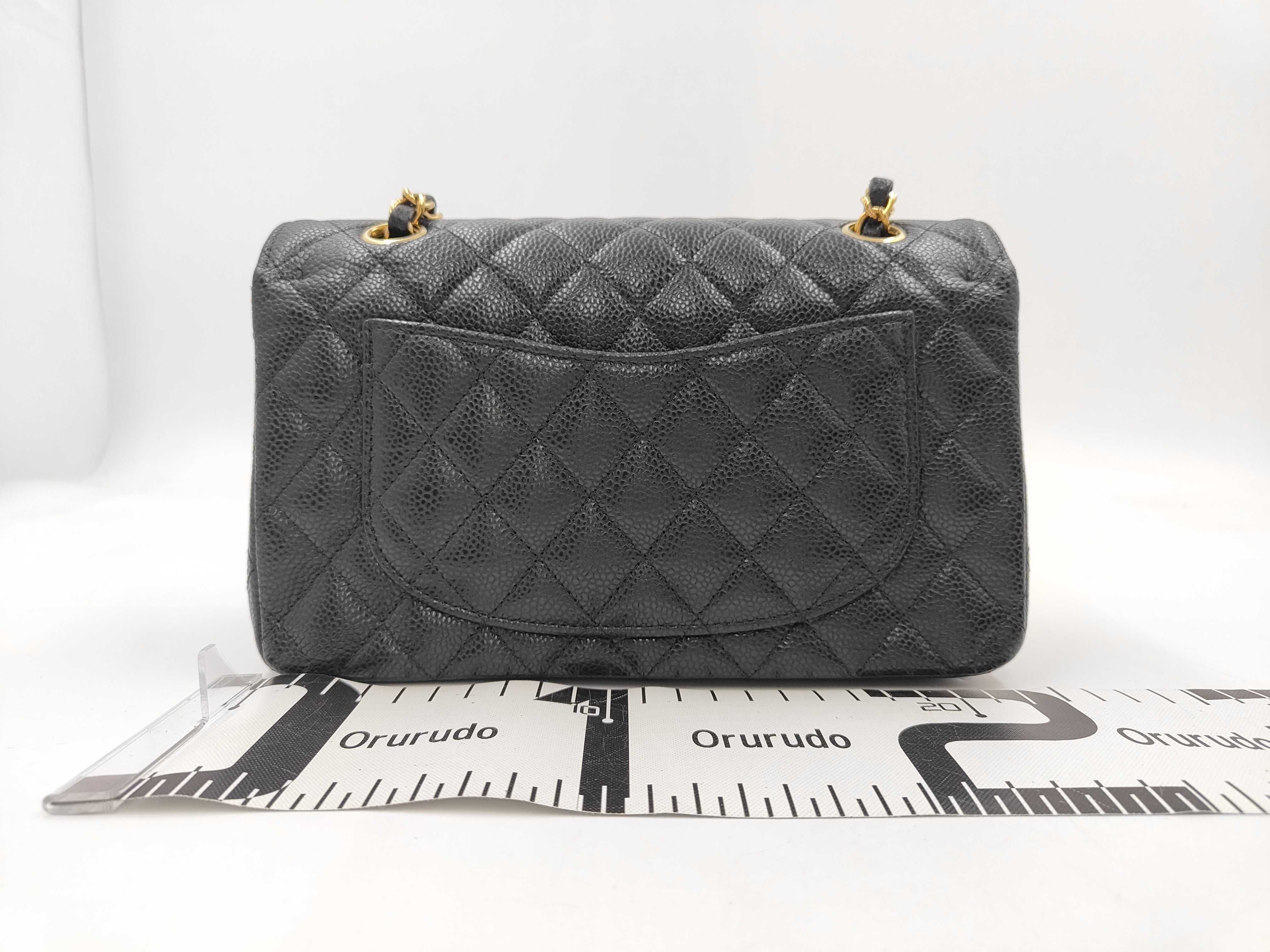 Matelassé 23 Small Caviar Skin Double Flap Black Ceiling Plate Gold Hardware A 01113 Shoulder Bag — view 2