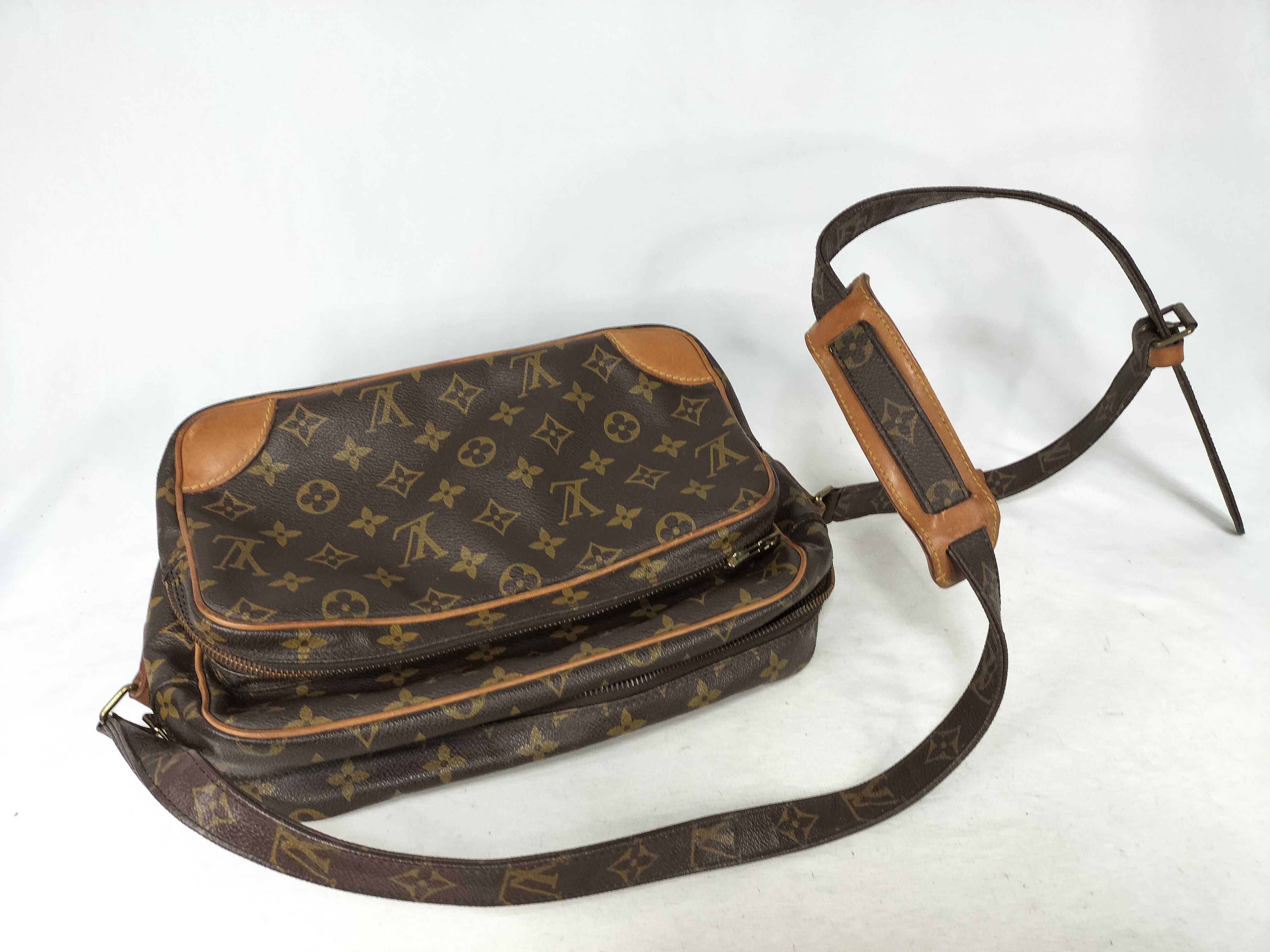 Monogram Louis Vuitton Nile Shoulder Bag — view 3