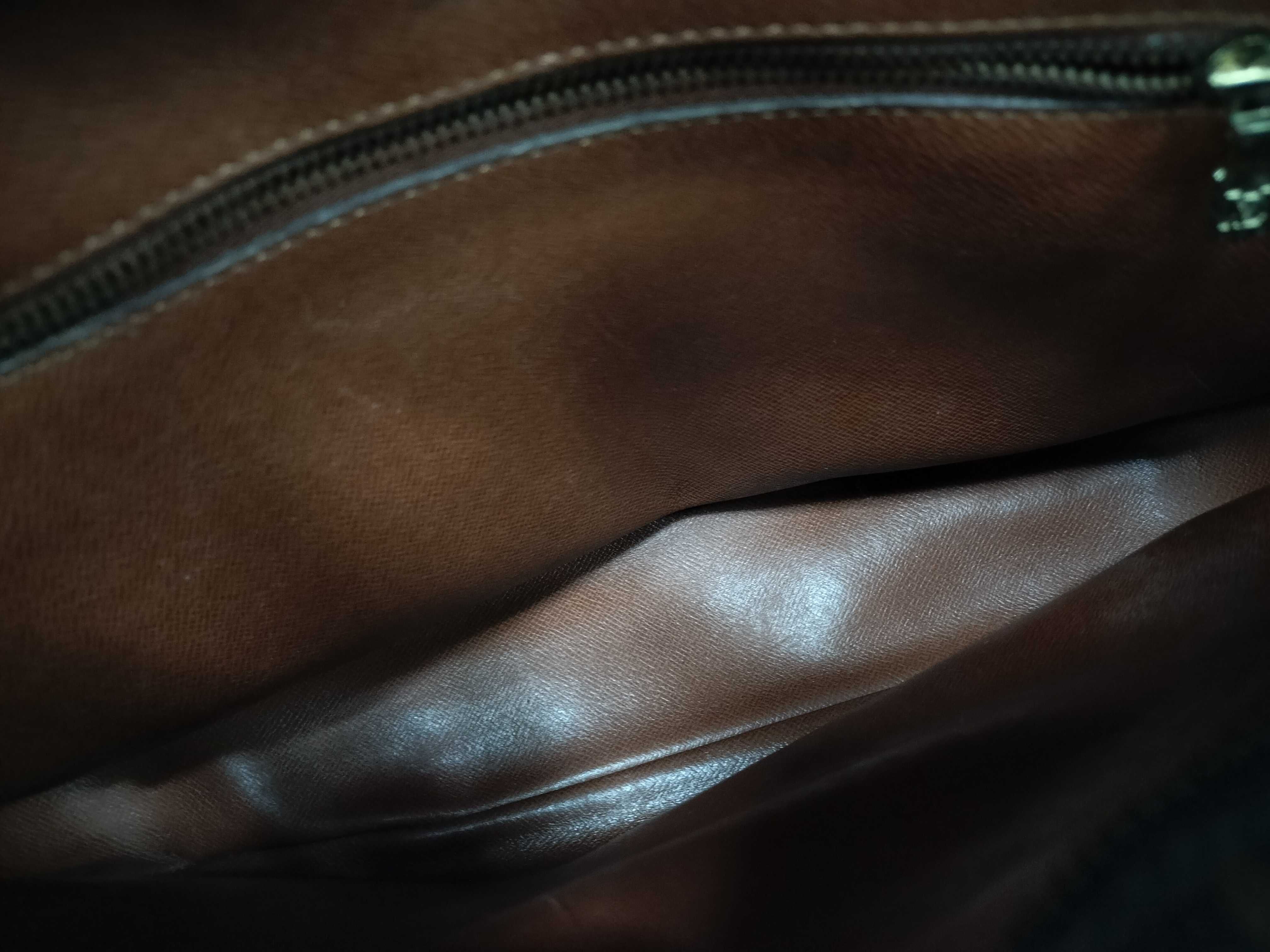 Monogram Louis Vuitton Nile Shoulder Bag — view 10