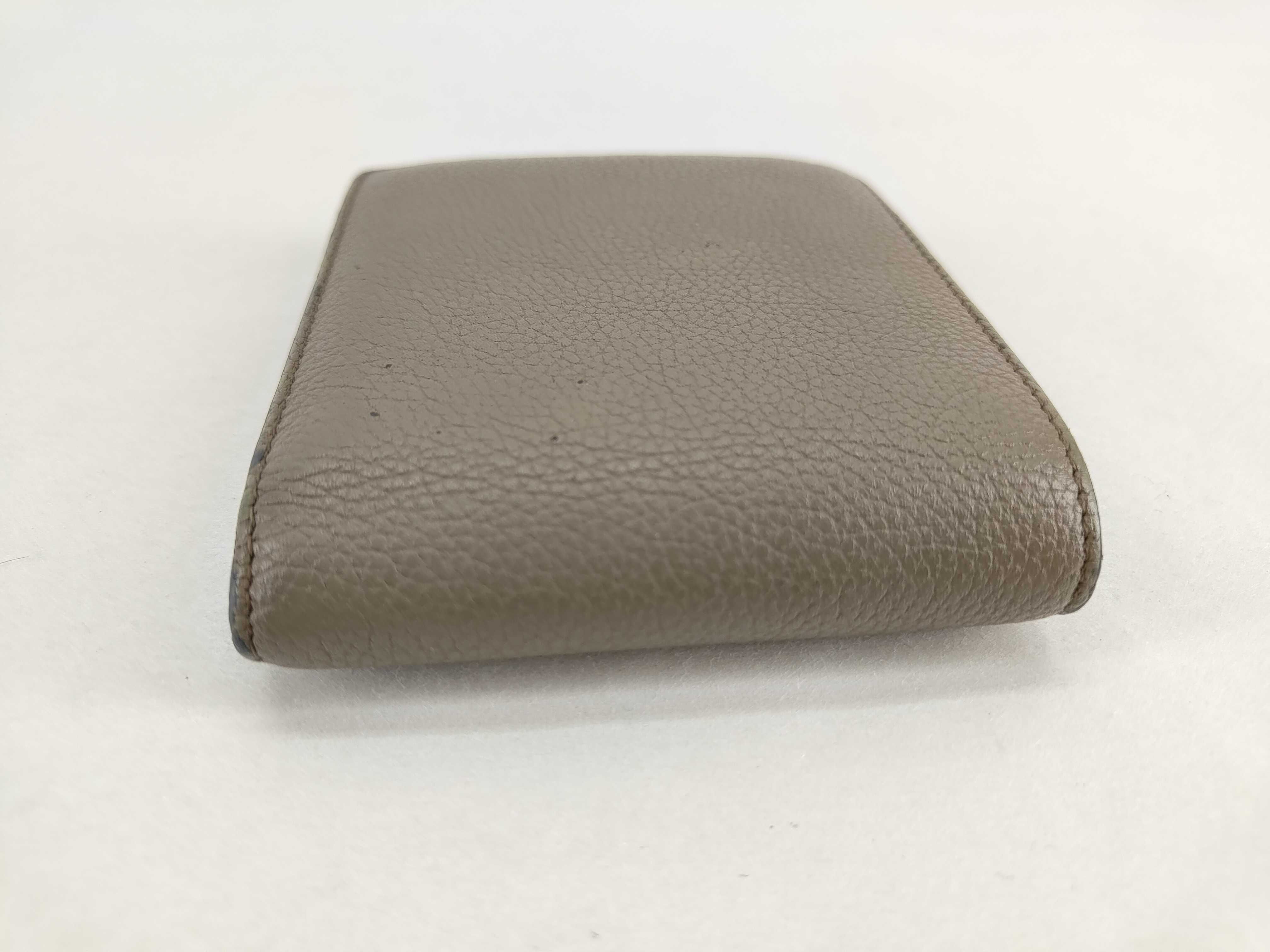 Anagram Bifold Soft Grain Bi-fold Wallet (IY8822) — view 5