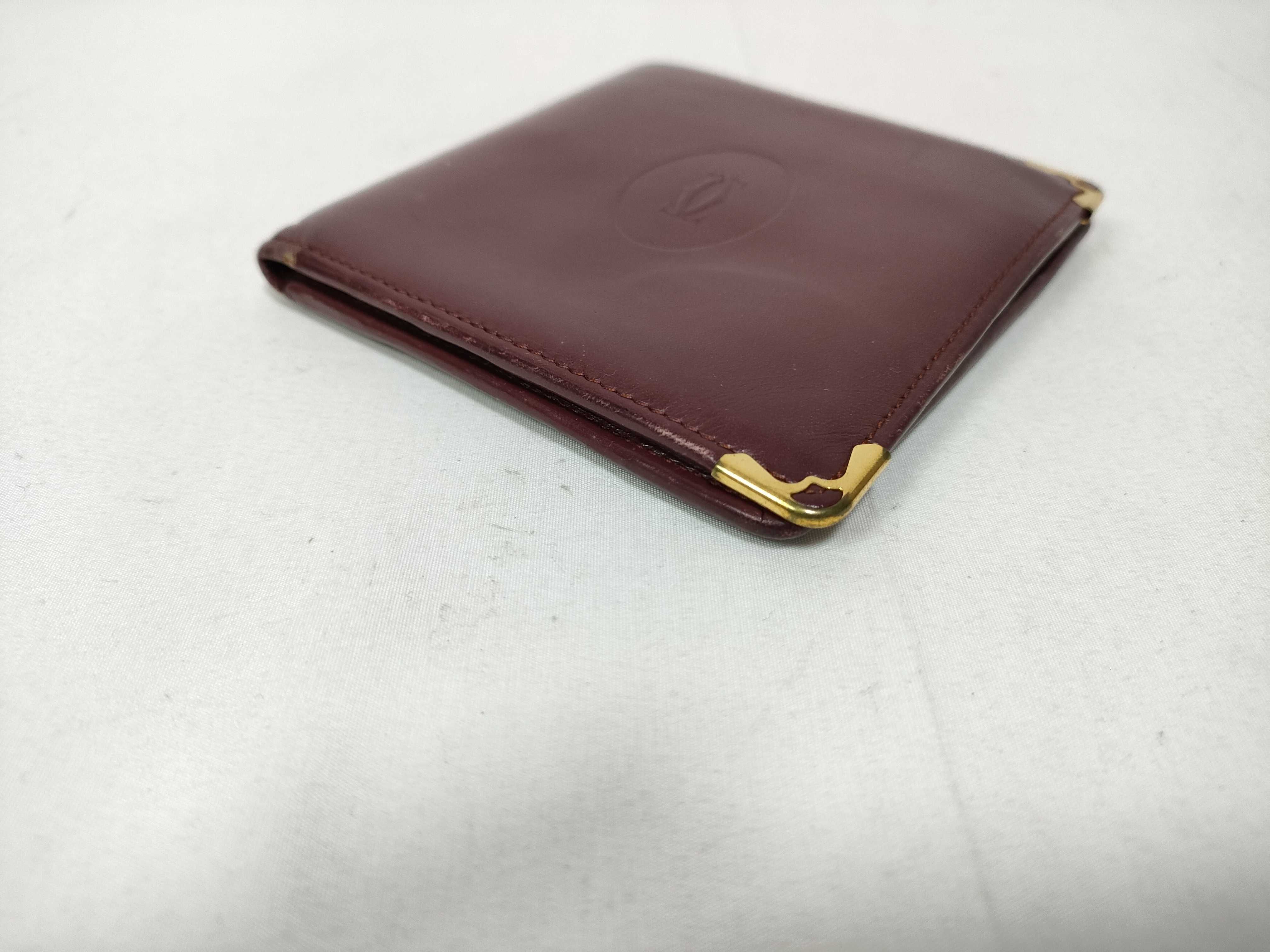 wallet — view 4