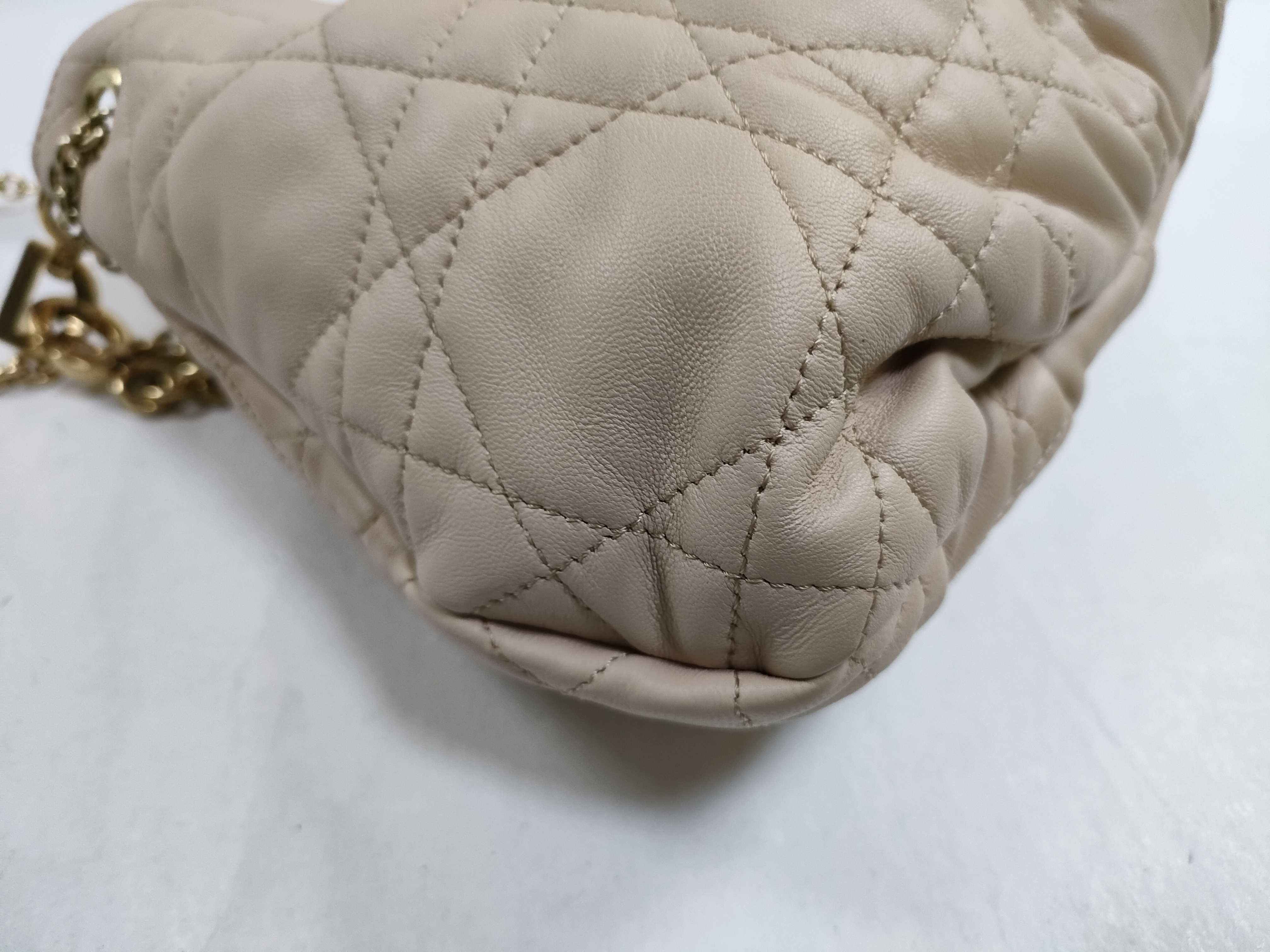 Christian Ami Medium Shoulder Bag (Cannage Shoulder Bag) — view 6