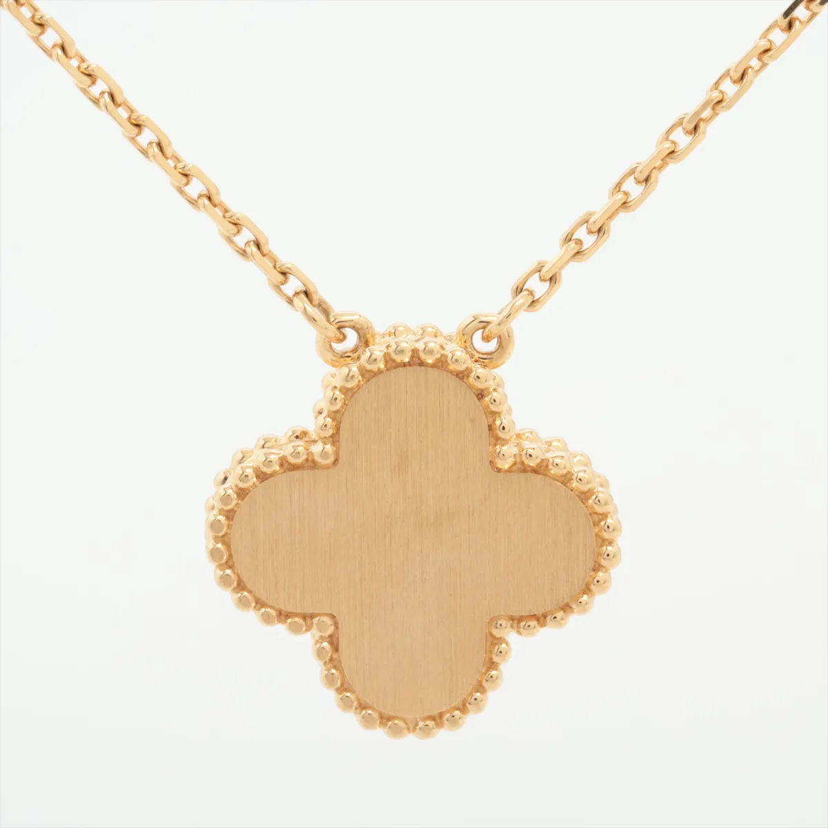 Vintage Alhambra Golden Shell Diamond Necklace, 750 (YG), 6.2g, JA340800. Features: dents on the clasp, — view 2