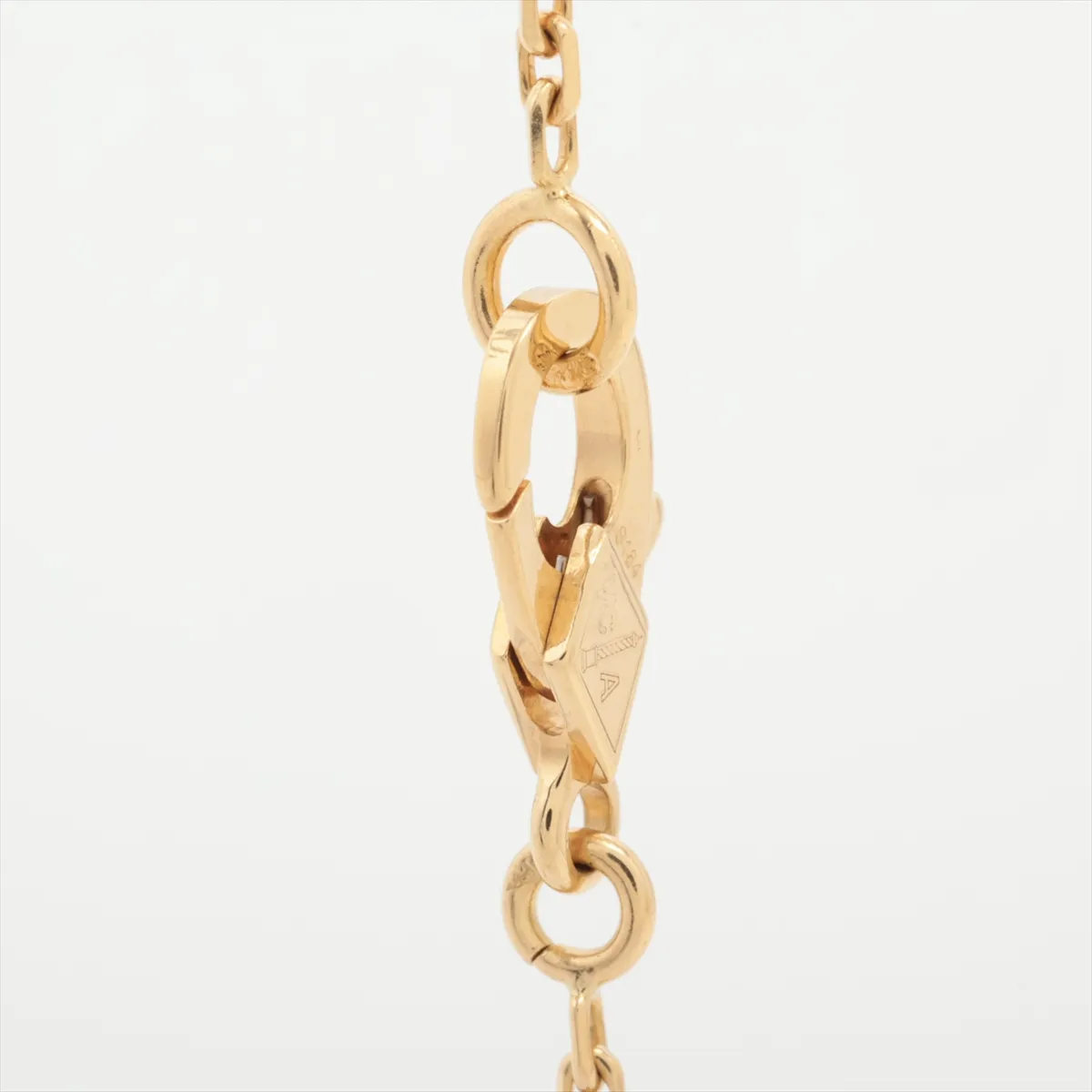 Vintage Alhambra Golden Shell Diamond Necklace, 750 (YG), 6.2g, JA340800. Features: dents on the clasp, — view 3
