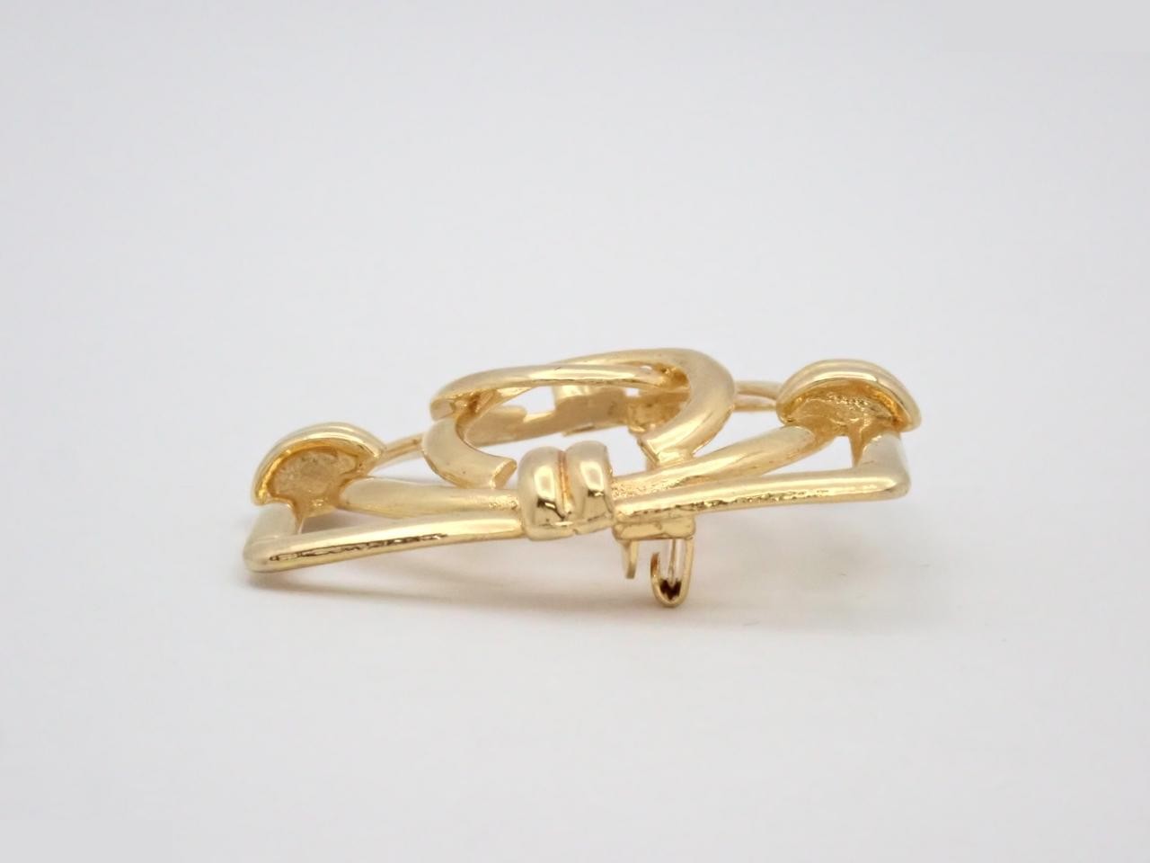 Brooch (with comment) — view 3