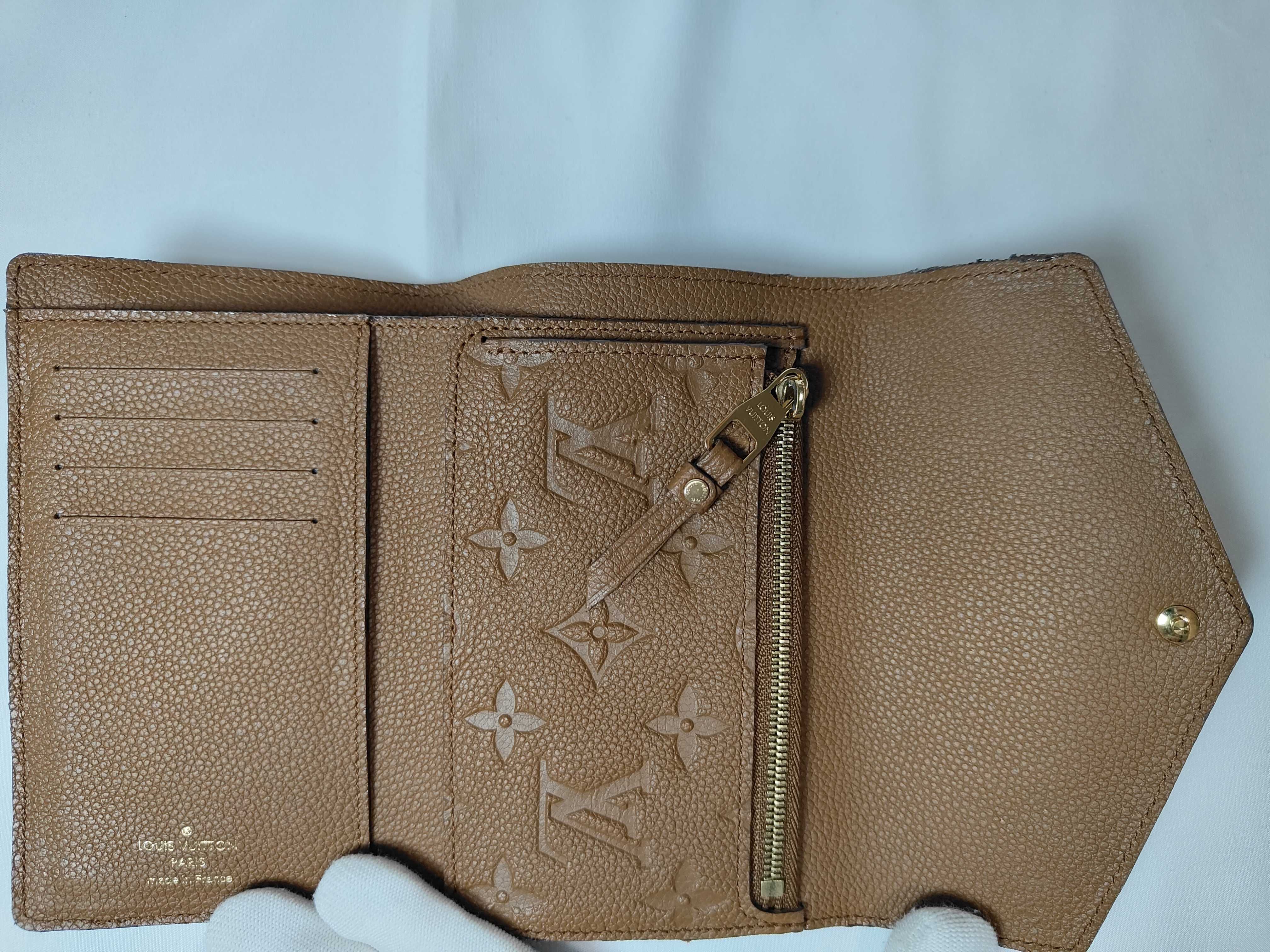 Monogram Empreinte Portefeuille Curieuse Compact M60568 Wallet — view 9