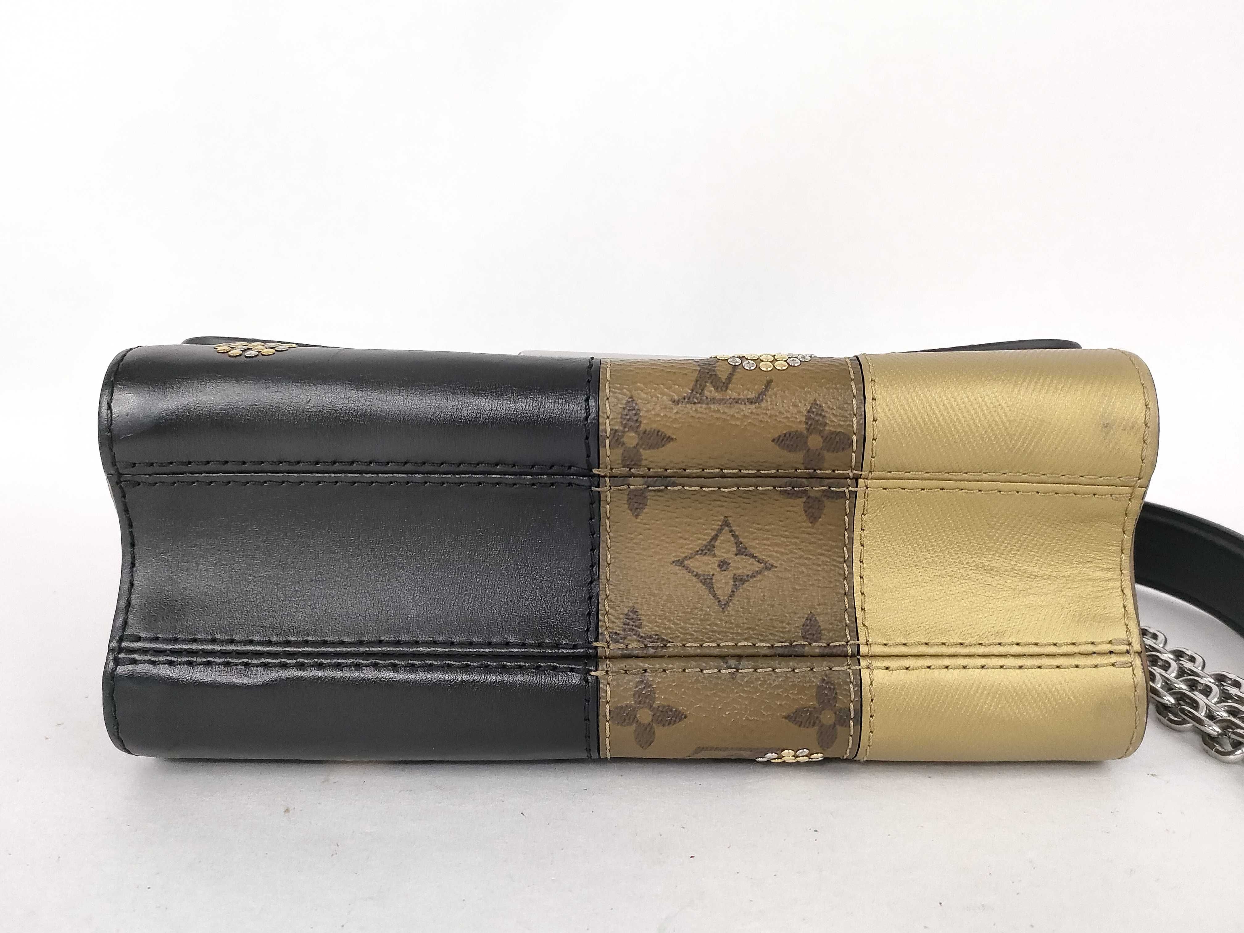 Twist MM Shoulder Bag M54600 — view 7