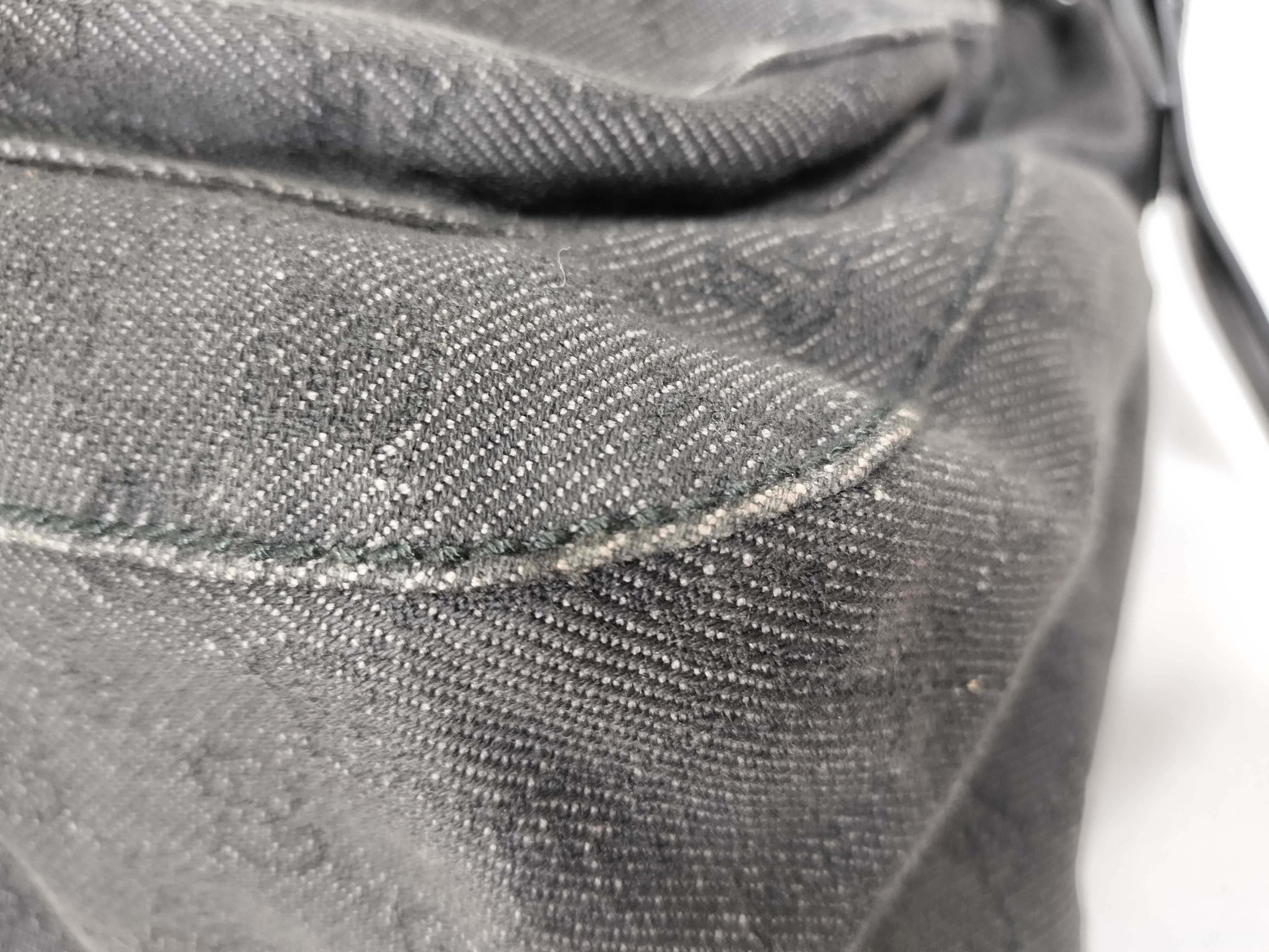 GG Gucci Denim Shoulder Bag — view 6