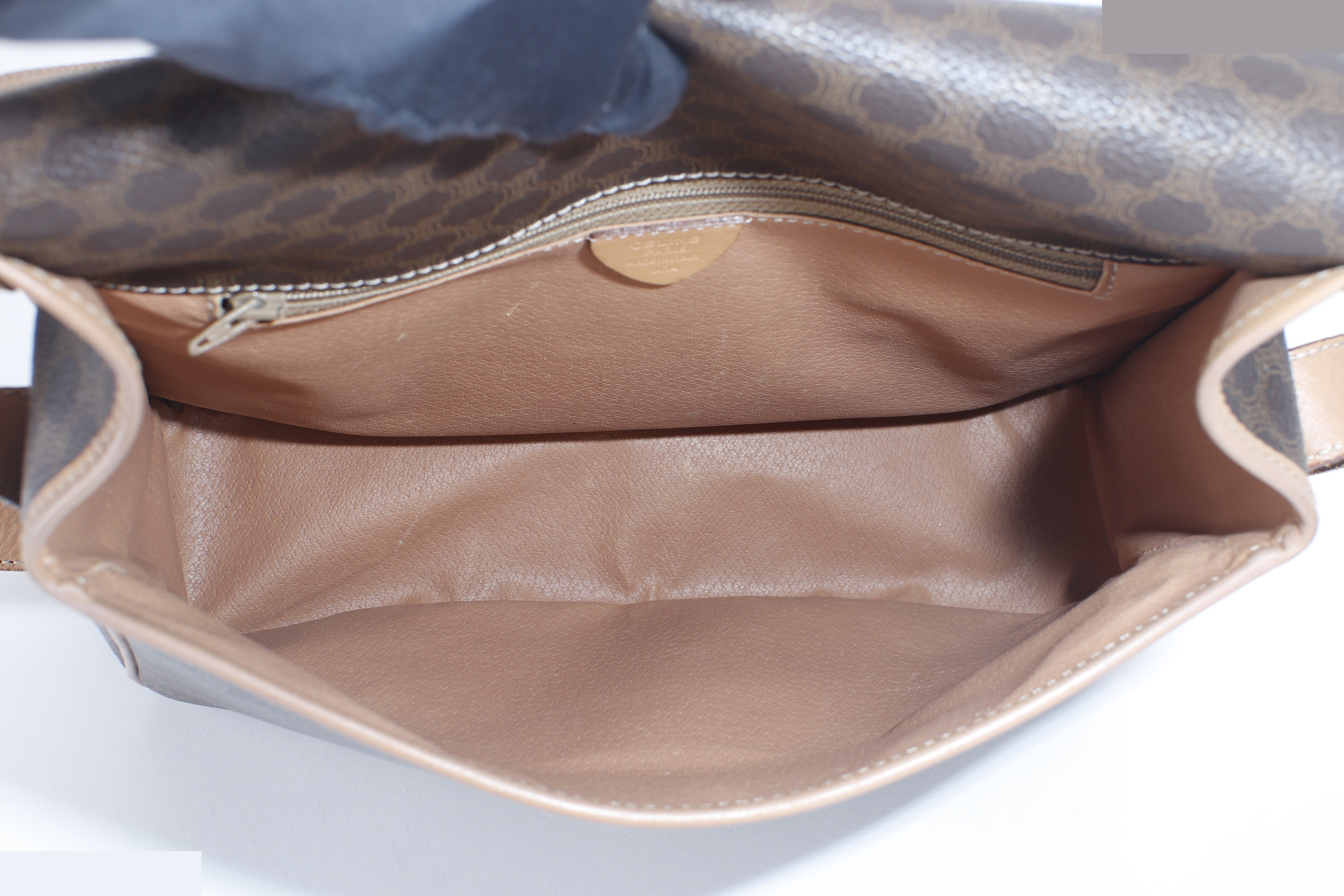 MACADAM SHOULDER MESSENGER BAG GHW — view 5