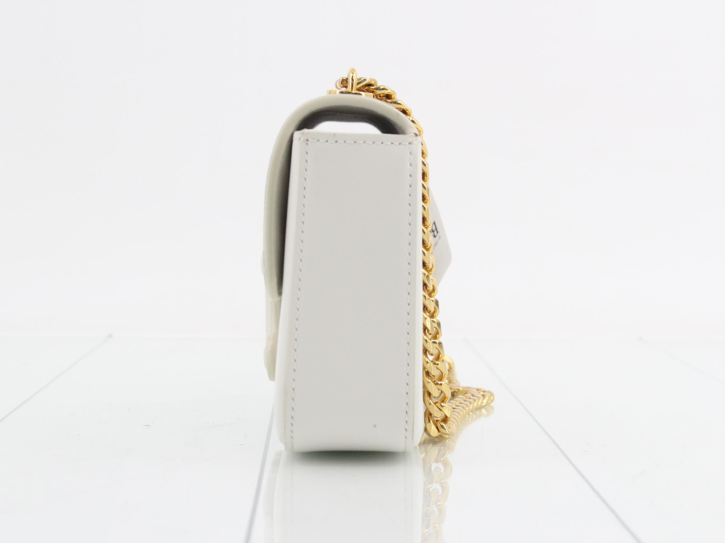 Cuir Triomphe Leather Chain Shoulder Bag — view 3