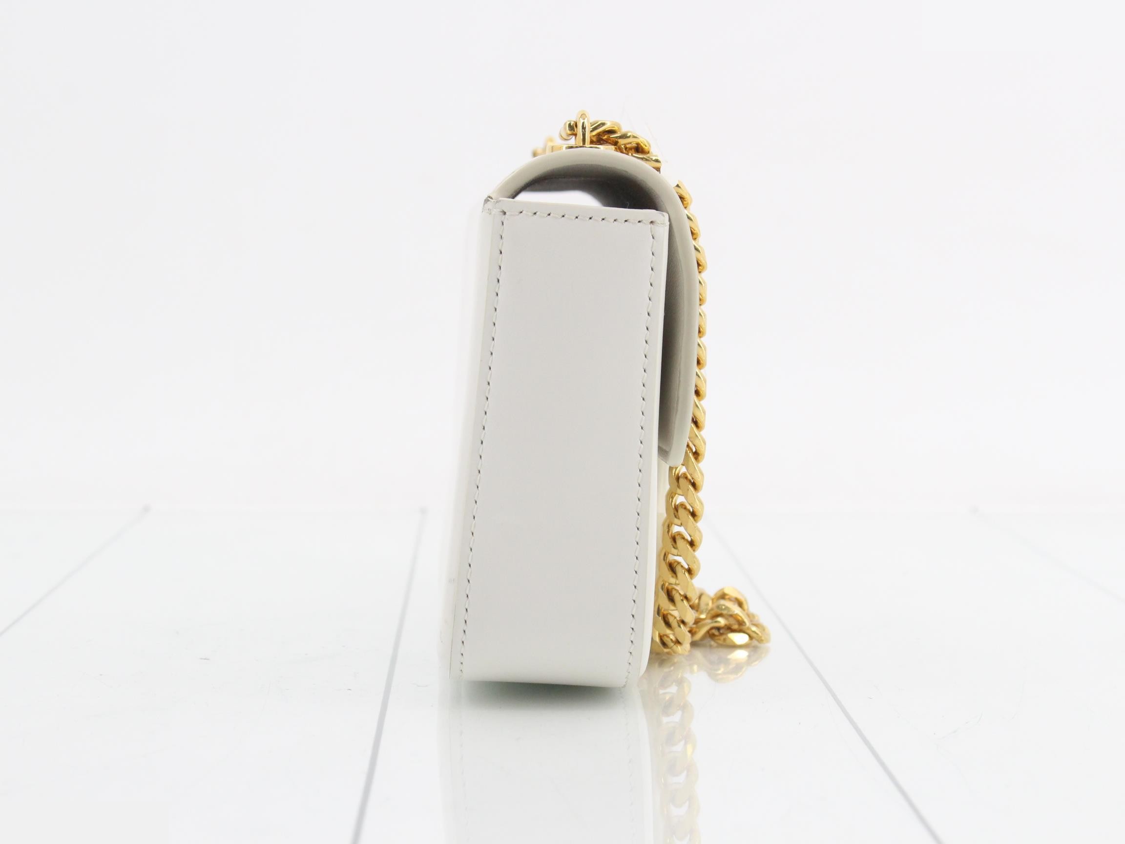 Cuir Triomphe Leather Chain Shoulder Bag — view 4