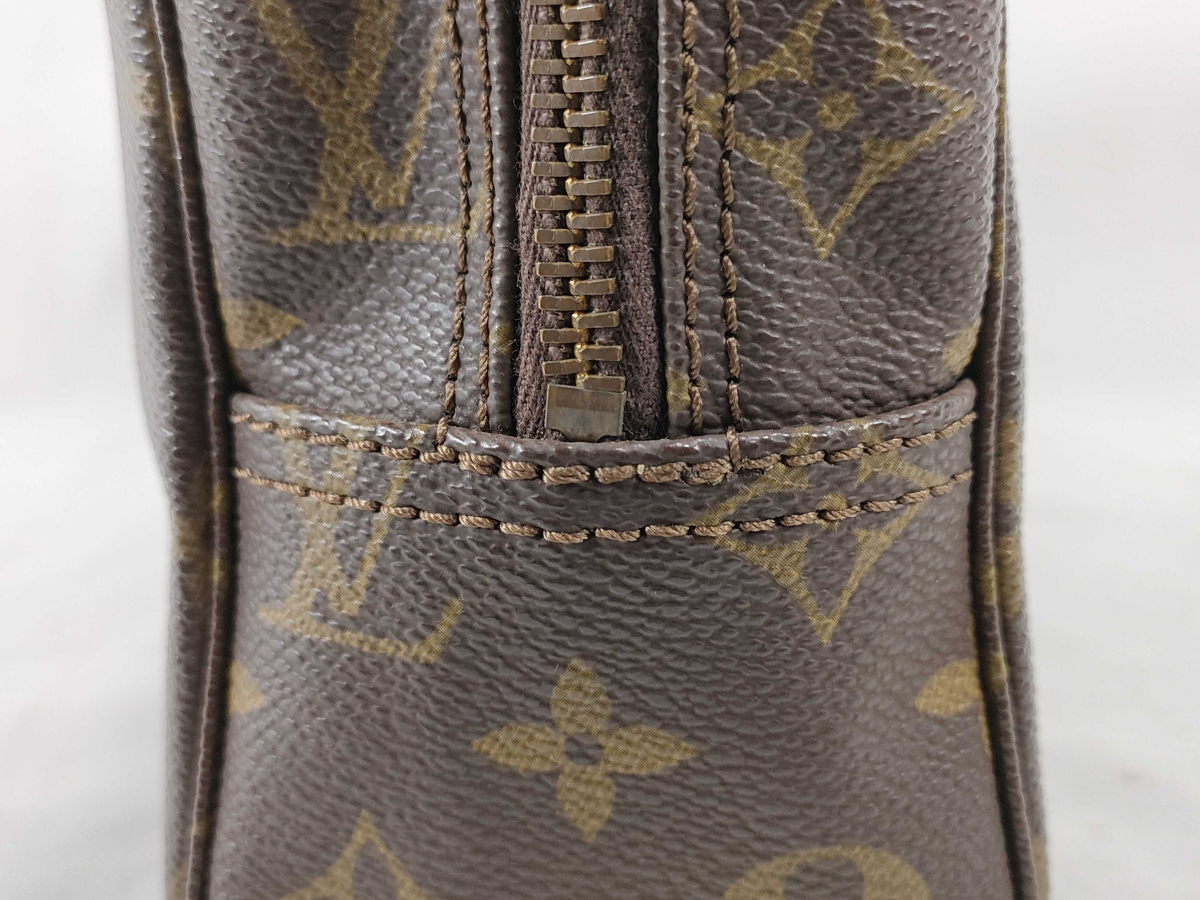 Monogram Louis Vuitton Monogram Trousse Wallet 27 M47522 Pouch — view 15