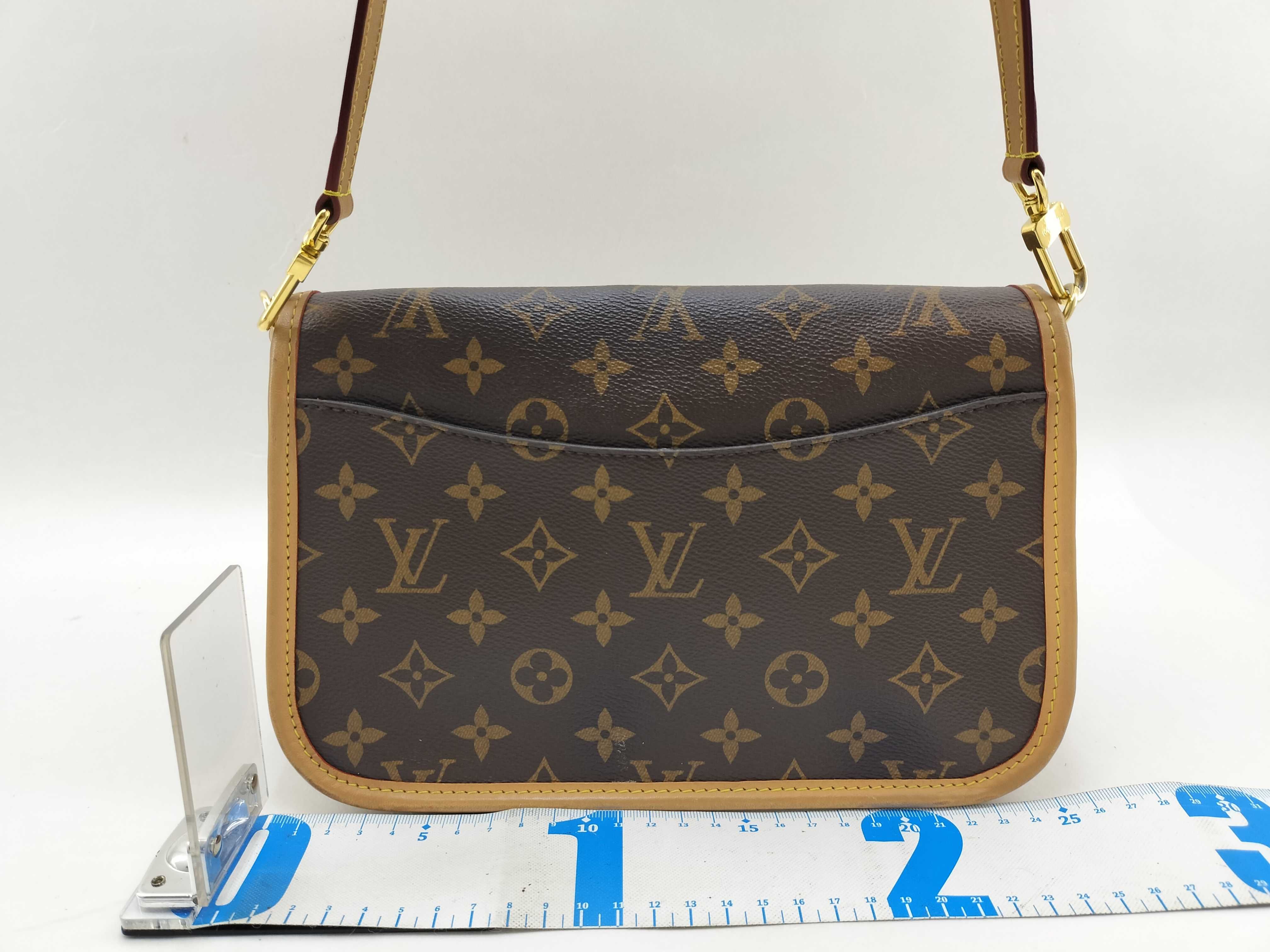 Monogram Louis Vuitton Monogram Diane NM PM M45985 Bag — view 2