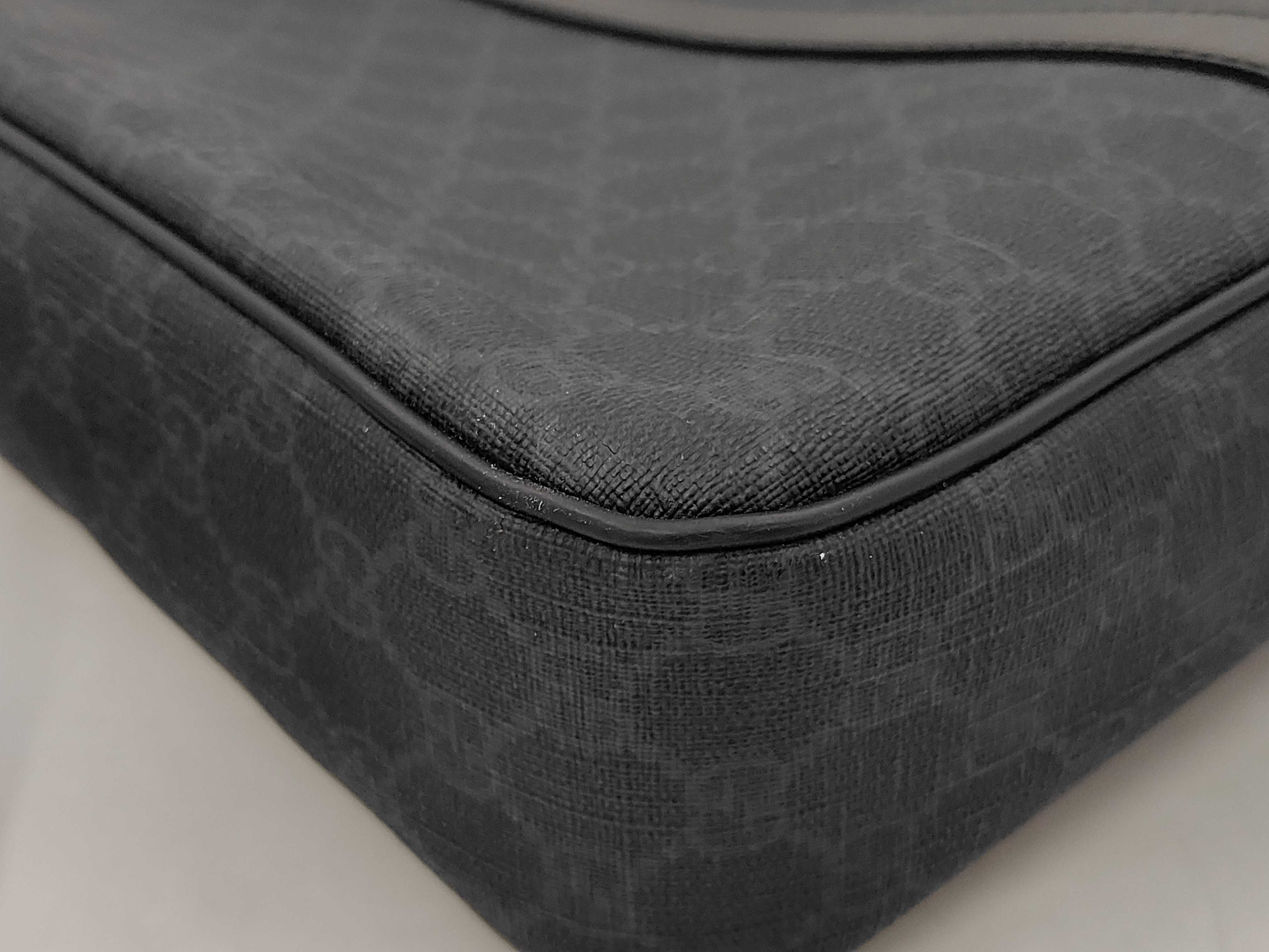 GG Supreme 337081 Briefcase Bag — view 6