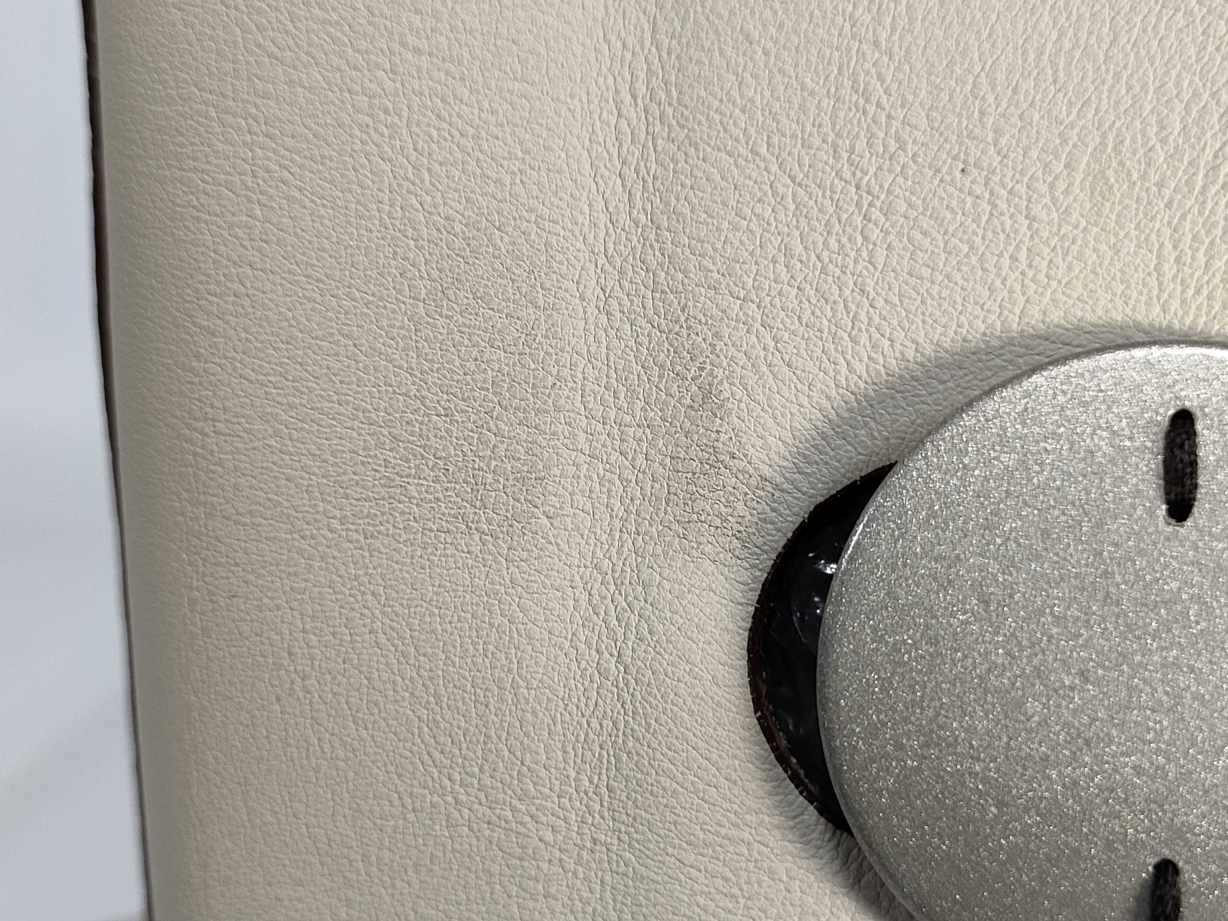 Grommet Punching Tote Bag — view 13