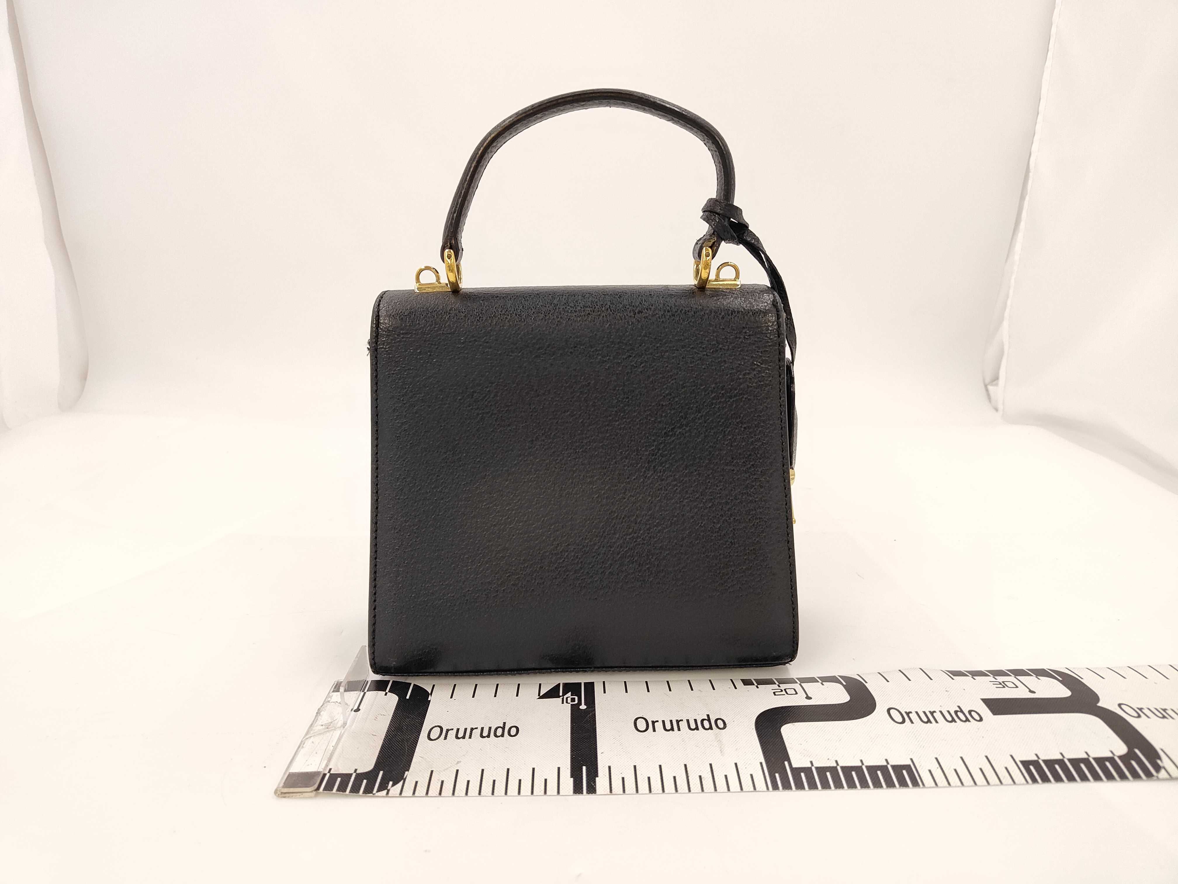 handbag — view 2
