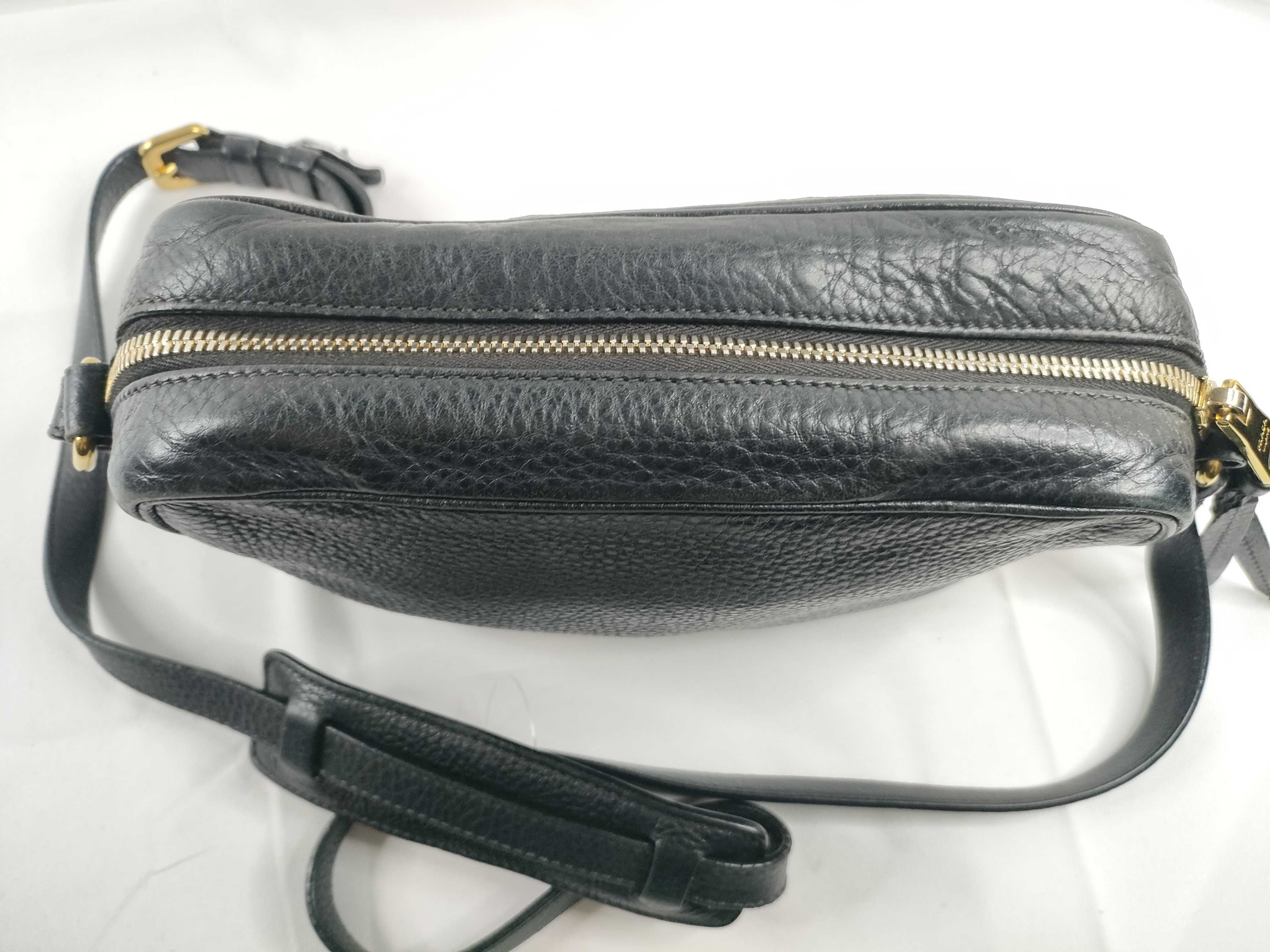 Vitello Daino Camera Bag, Black Shoulder Bag — view 9