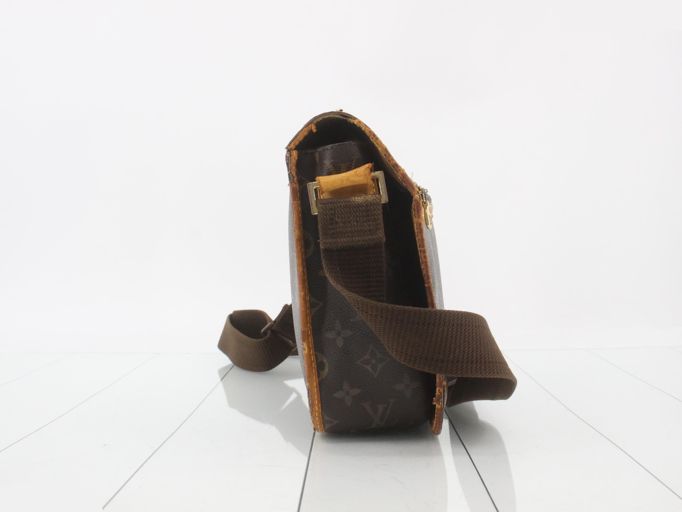 Monogram Messenger Bosphore PM — view 4