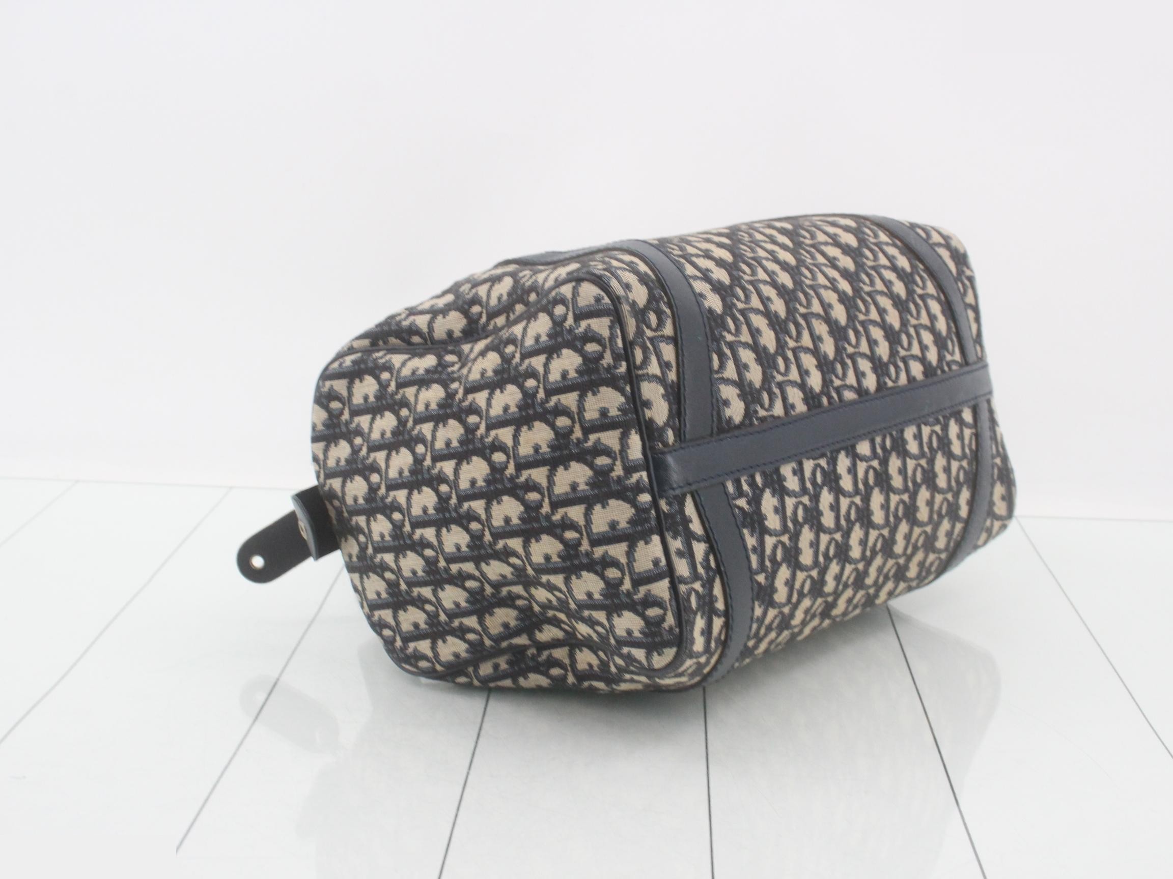 Trotter (bag) - Handbag - Mini Boston - Navy — view 5
