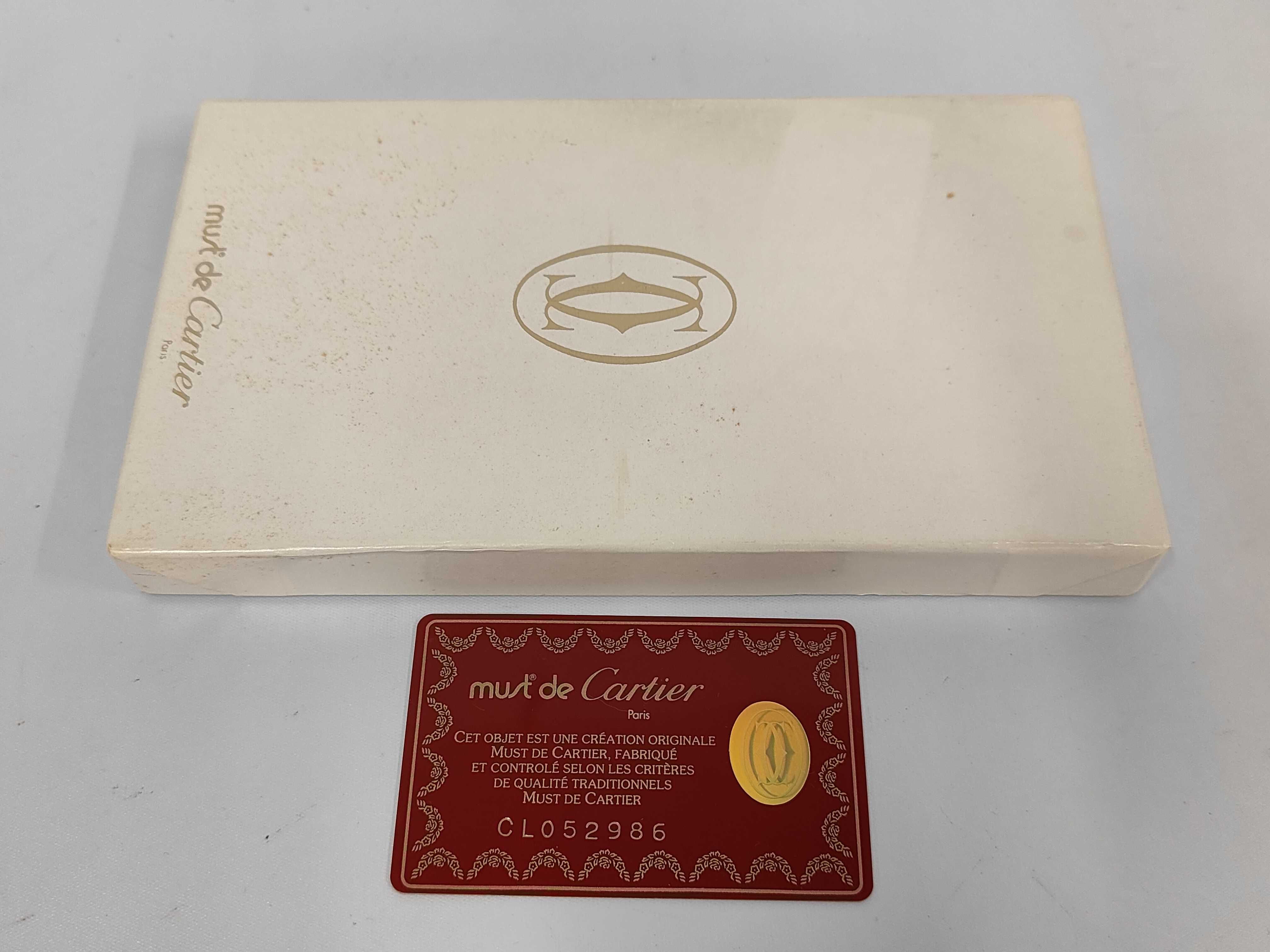 long wallet — view 10