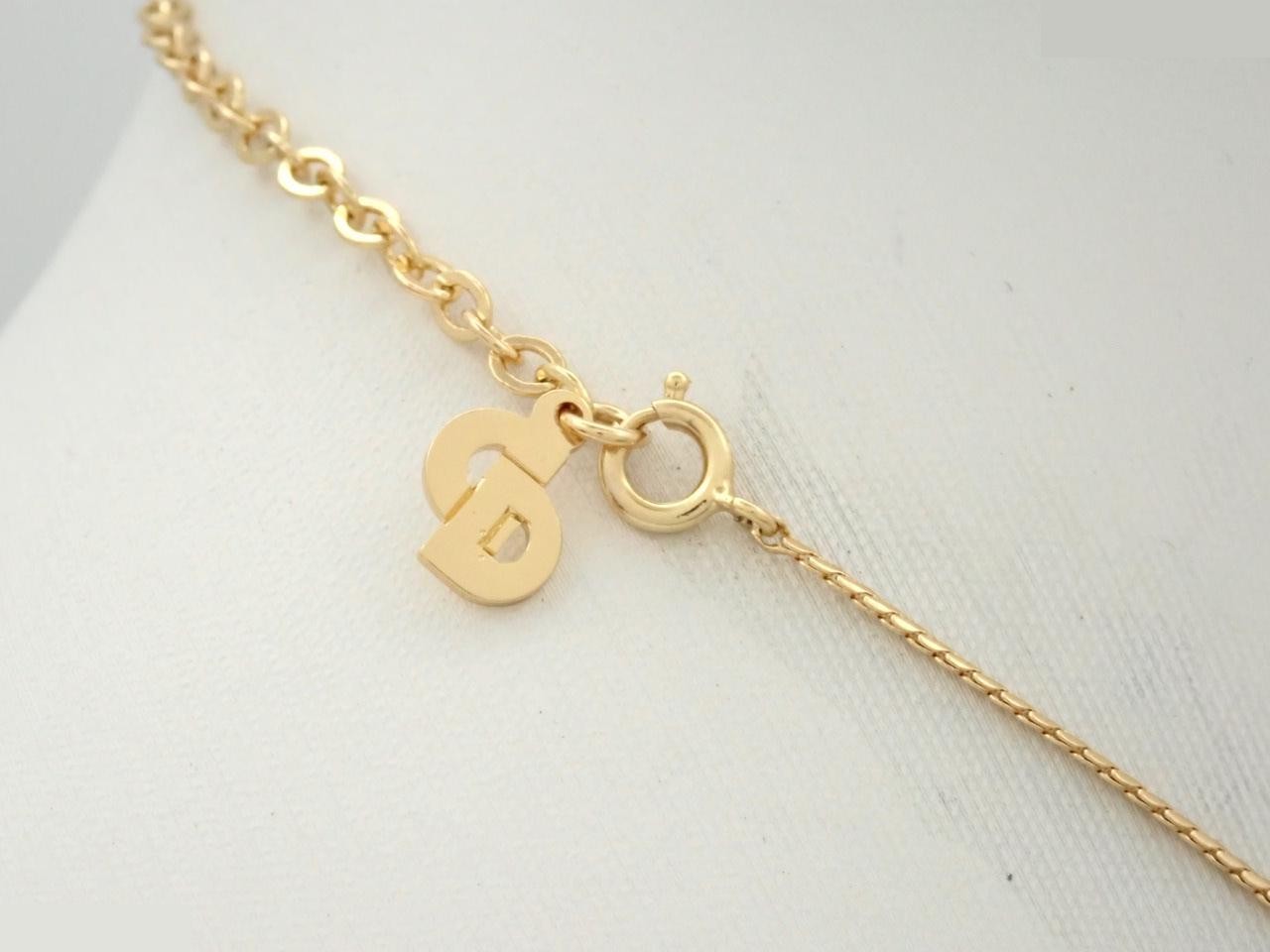Other lines: Precious metal necklaces and pendants, chain approximately 42cm. — view 2