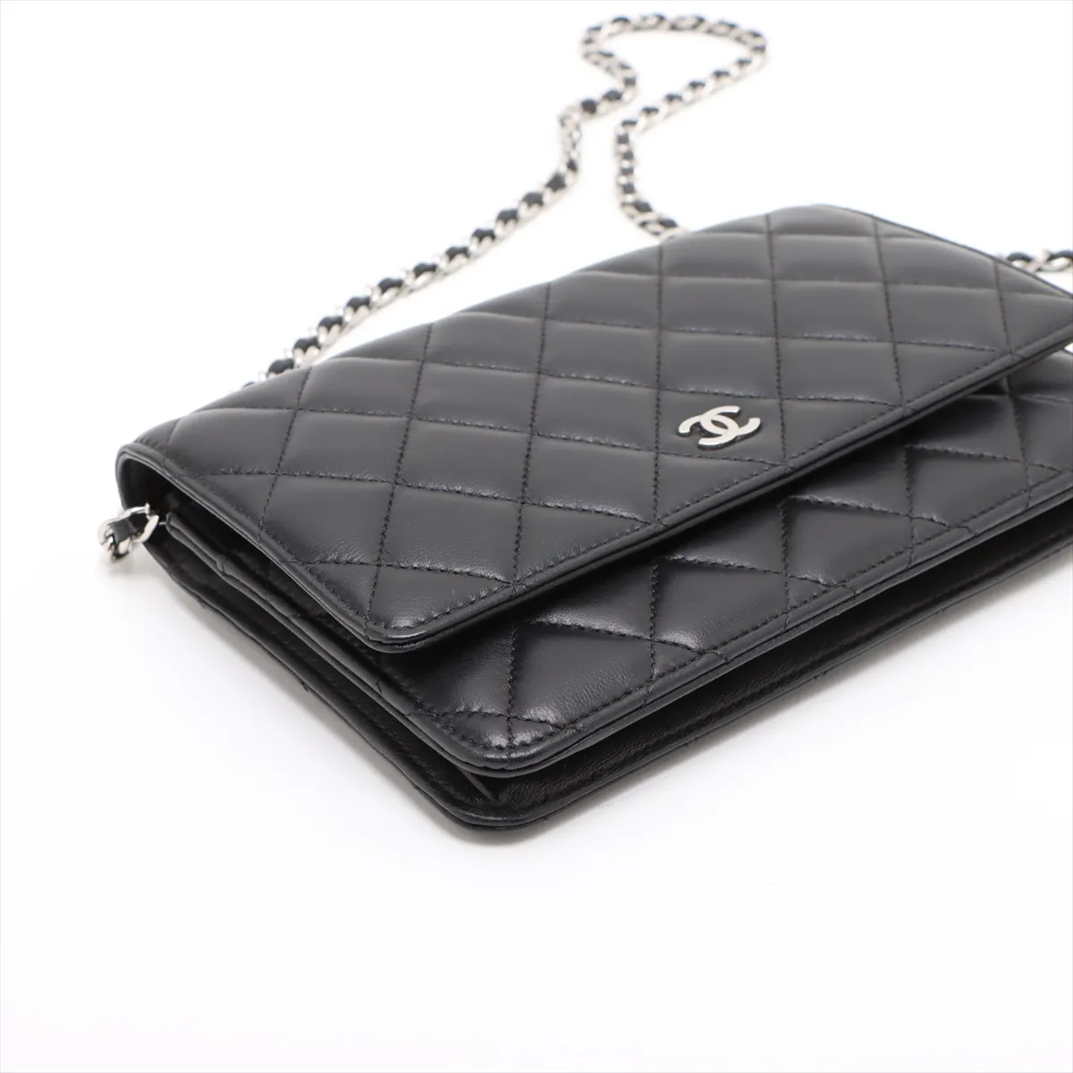 Matelassé Lambskin Chain Wallet, Black, Silver Hardware, 17837976, Serial Number 17, AP0250 — view 4