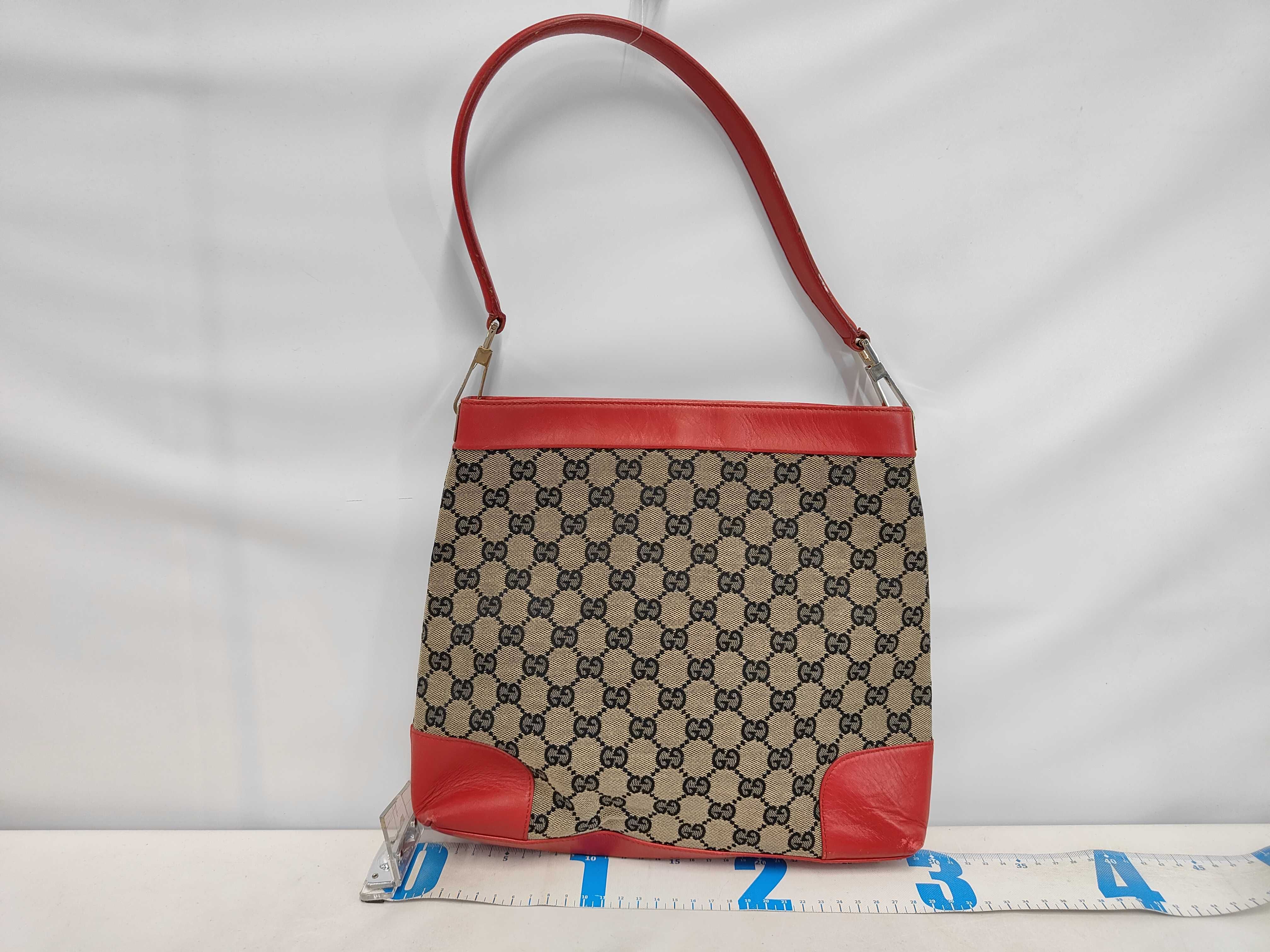 GG Canvas One-Shoulder Bag 001.4231 — view 2