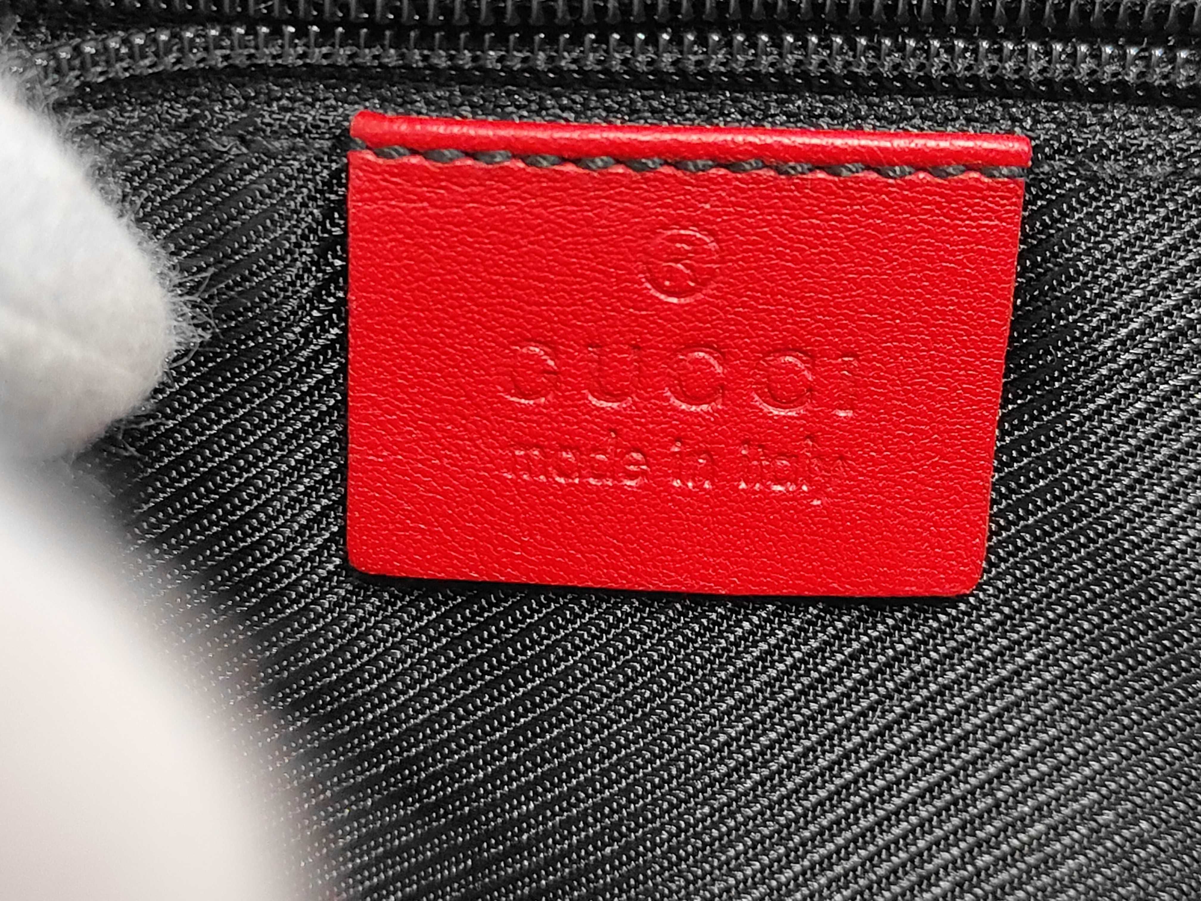 GG Canvas One-Shoulder Bag 001.4231 — view 8