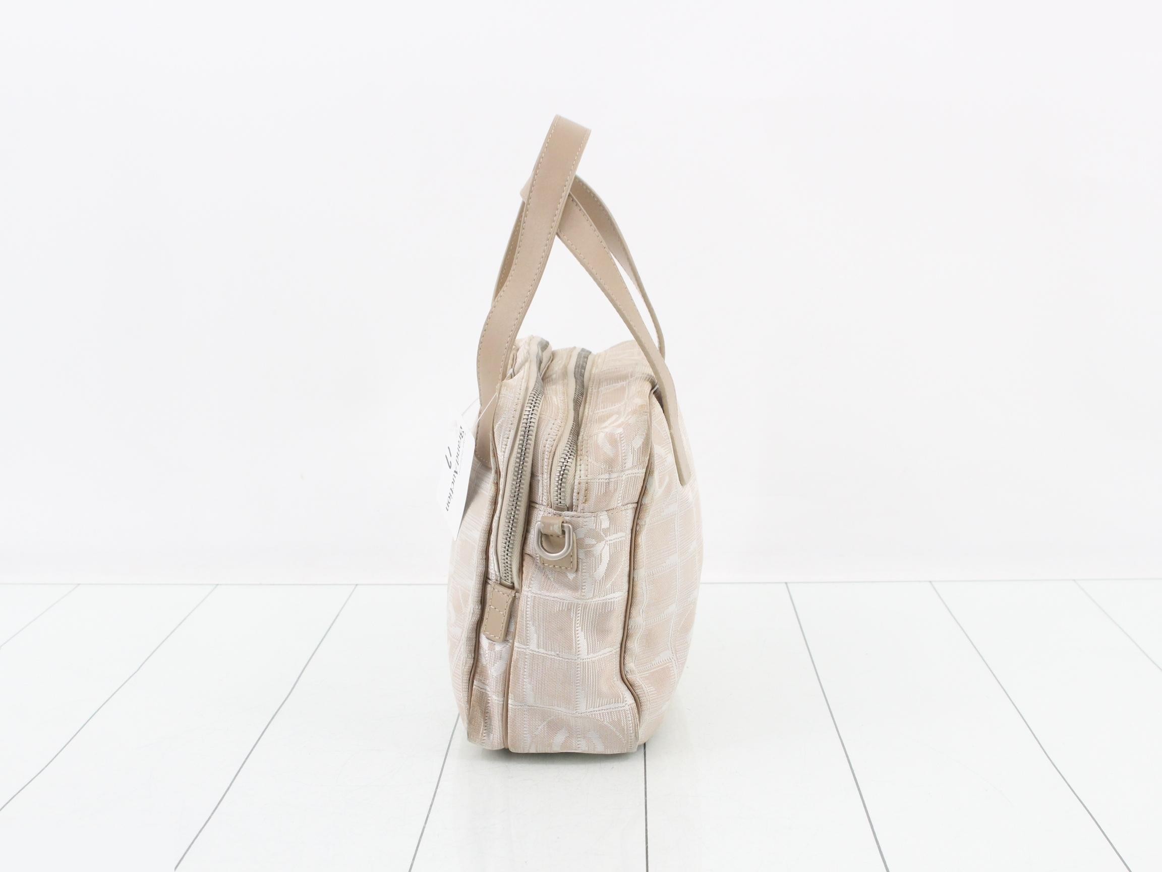 New Travel Line Handbag — view 3
