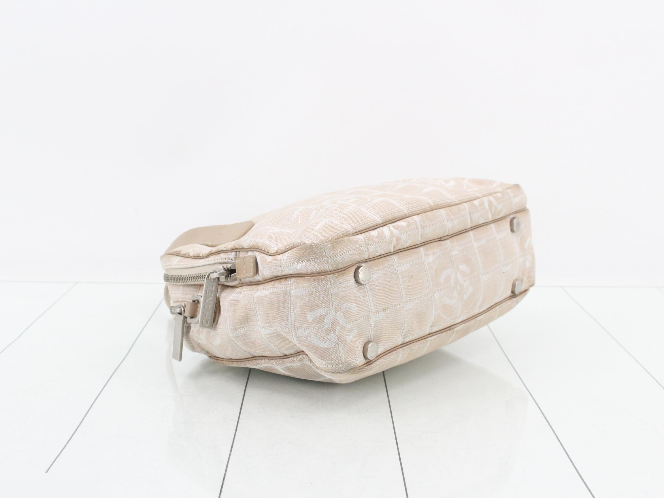 New Travel Line Handbag — view 5