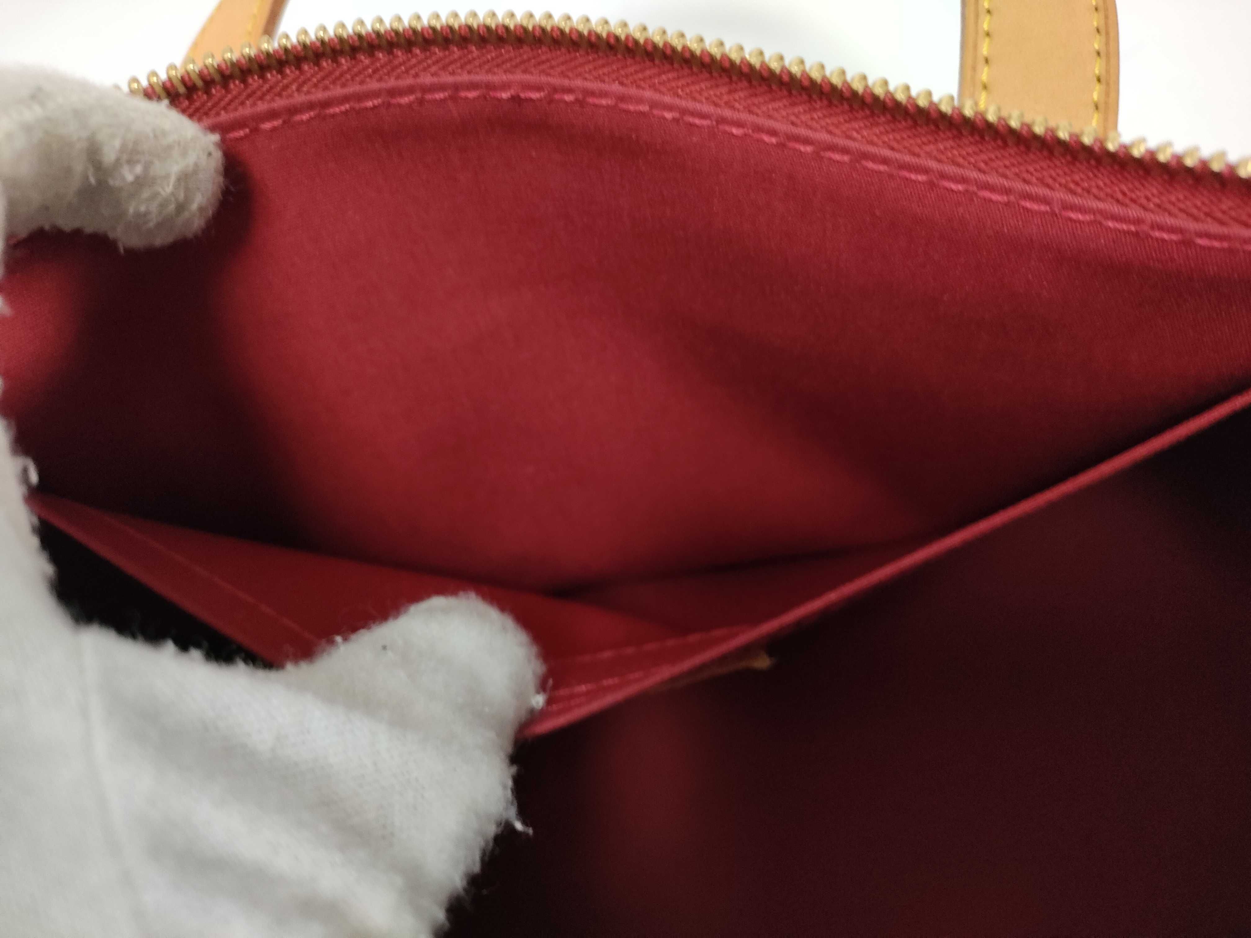 Vernis Avenue Rosewood Handbag — view 12