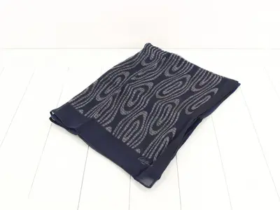 Other lines: Small items, accessories, scarves