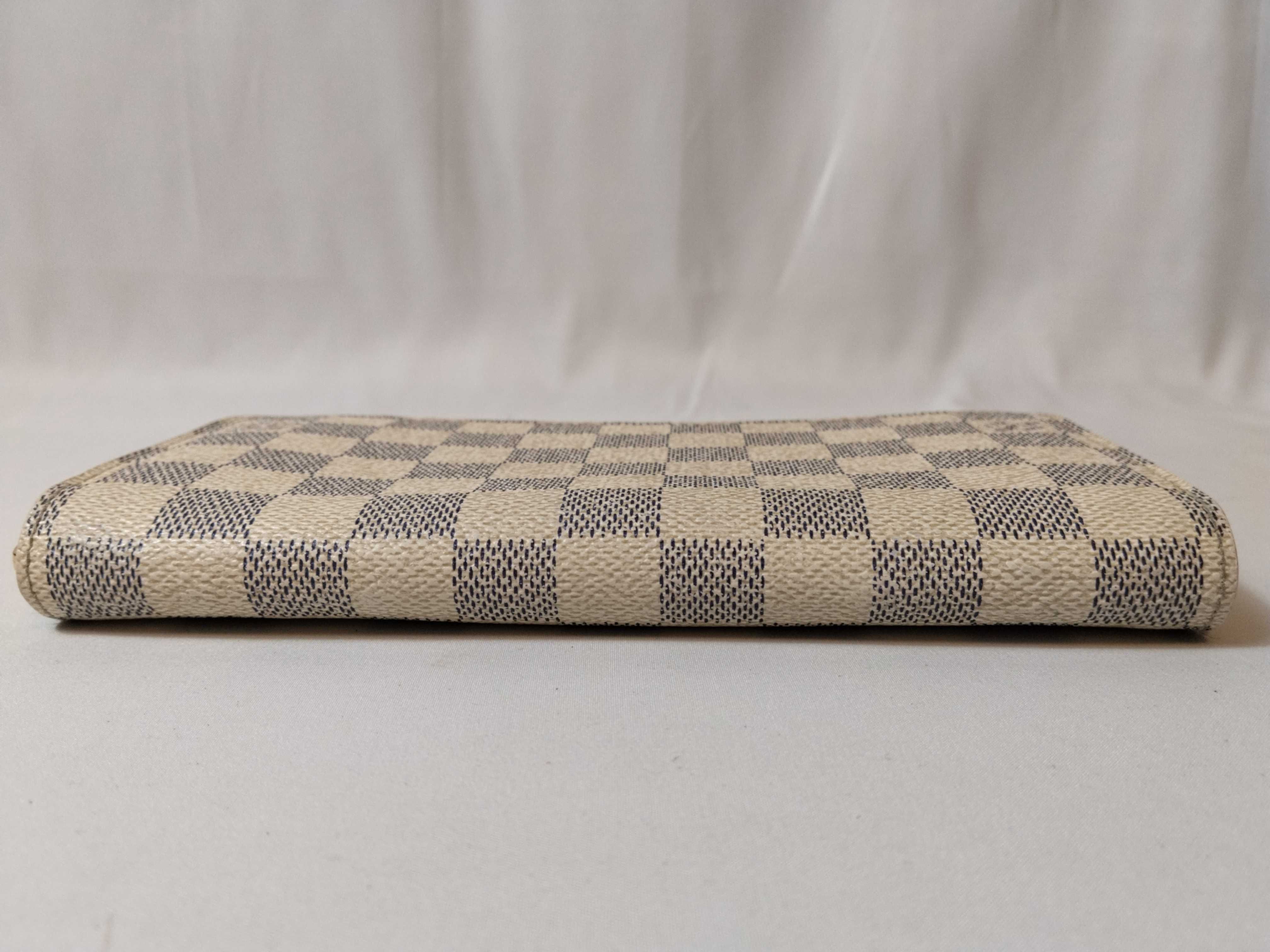 Damier Azur Zippy Wallet — view 3