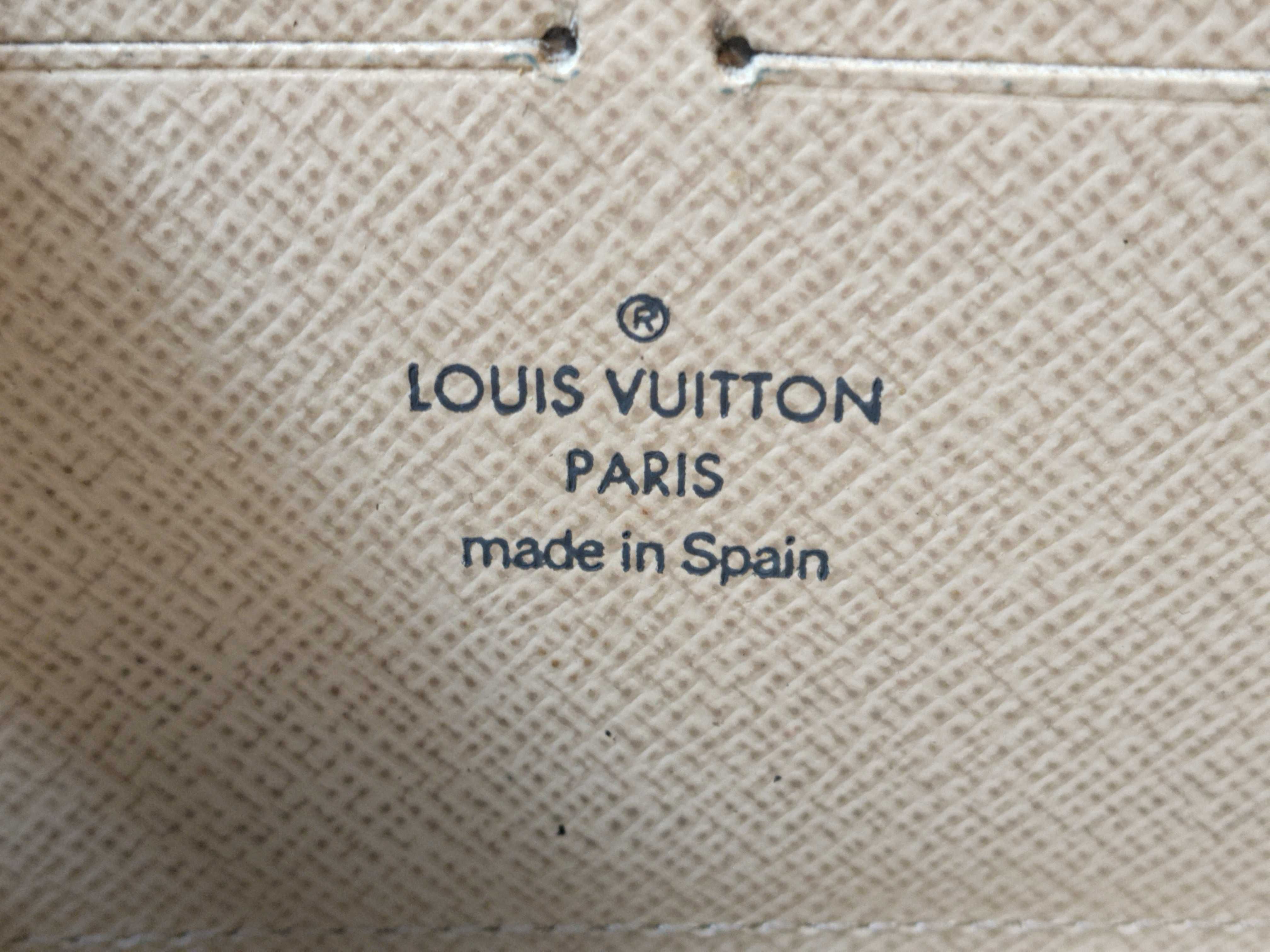 Damier Azur Zippy Wallet — view 7