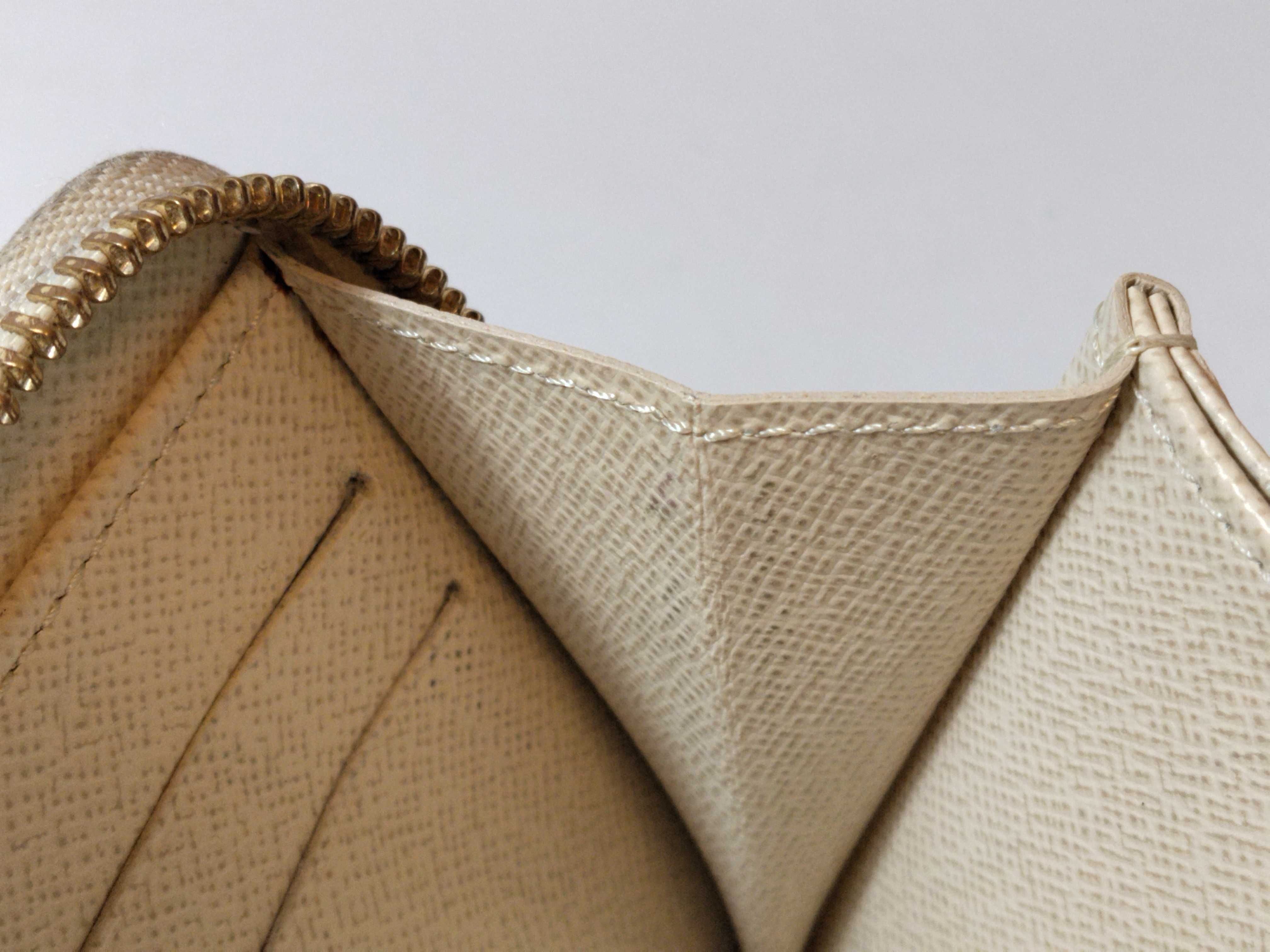 Damier Azur Zippy Wallet — view 10