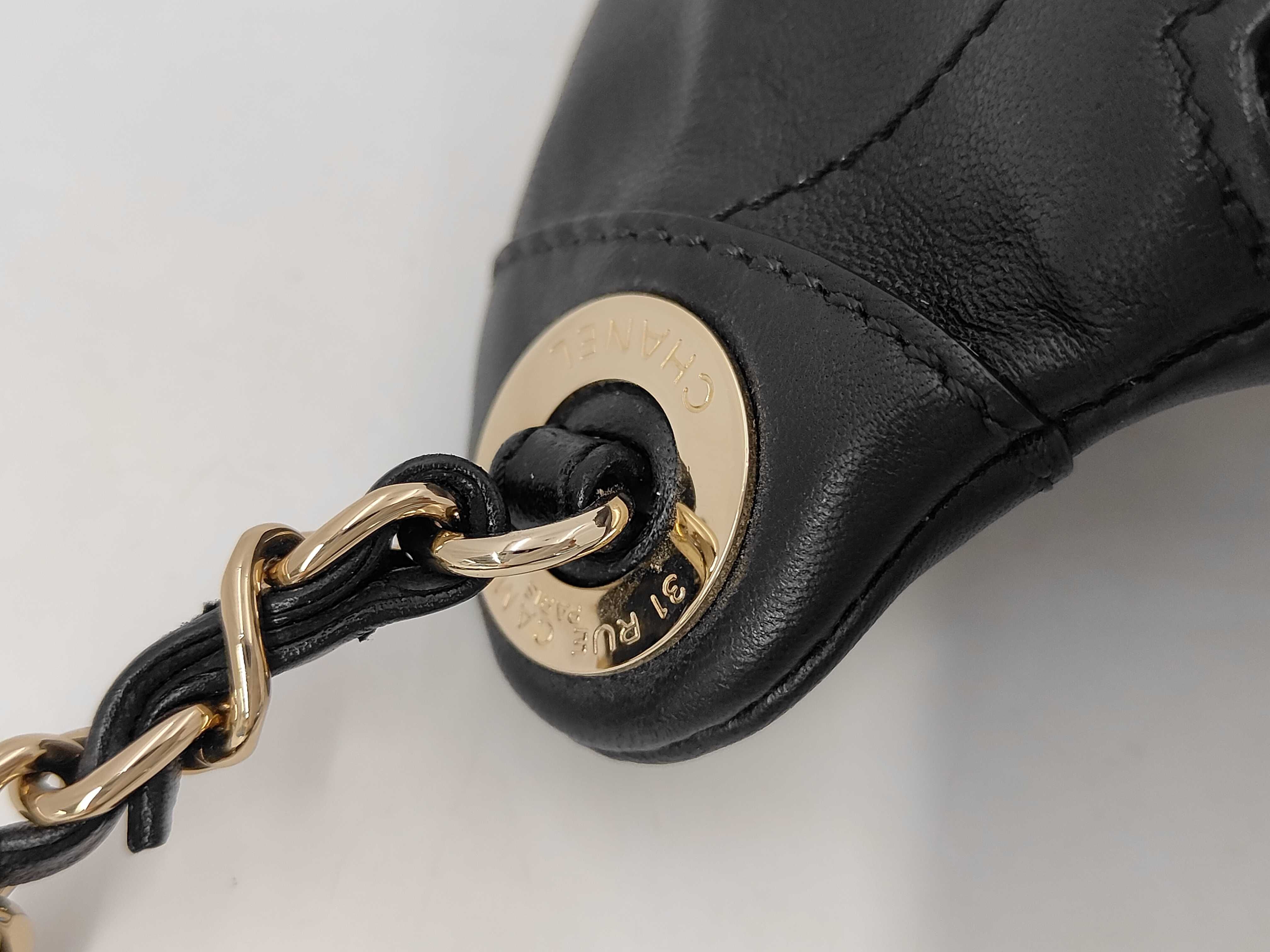 Matelassé Lambskin Body Bag, Black — view 7