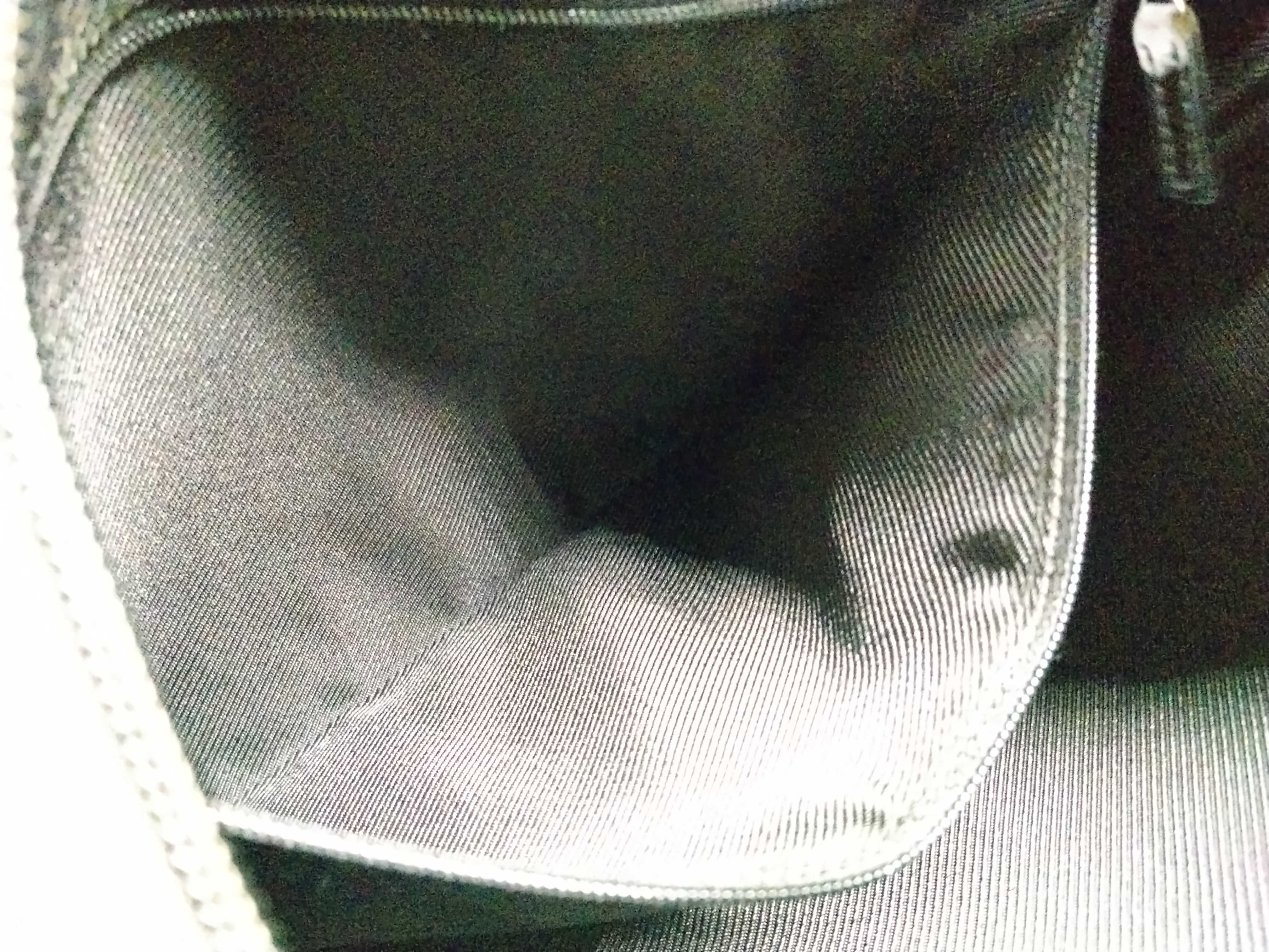 GG Canvas One-Shoulder Bag — view 11