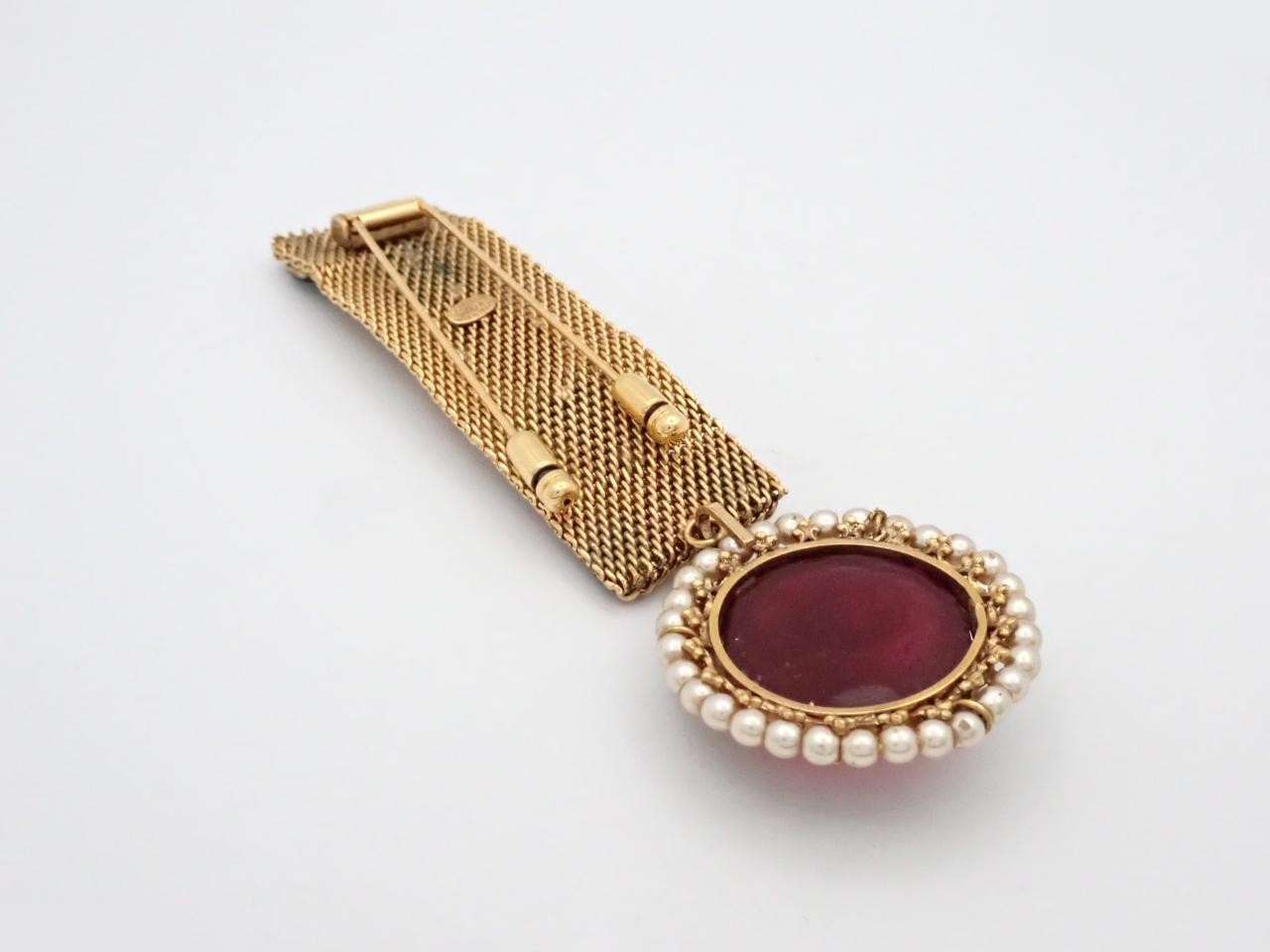 Brooch, Clipour — view 2