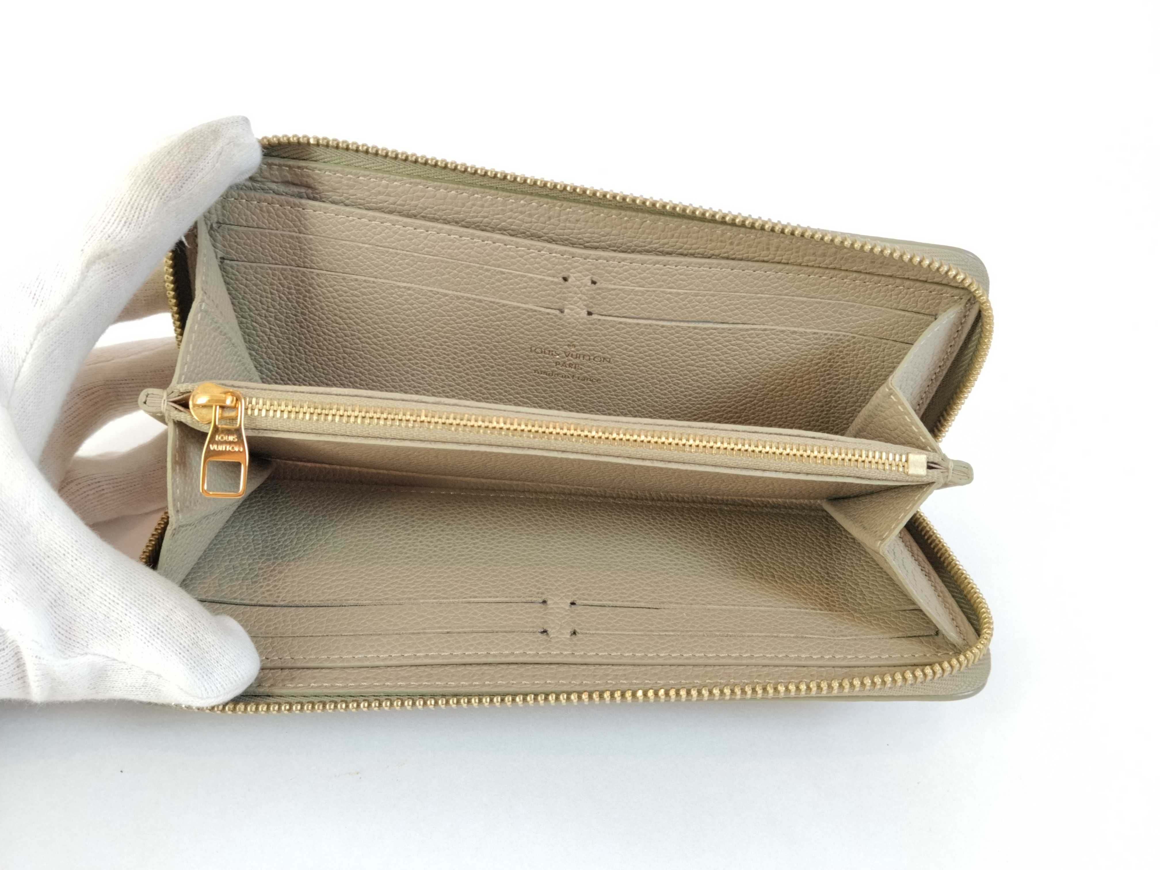 Monogram Empreinte LV Monogram Empreinte Bicolor Portefeuille Clemence Round Zip Long Wallet M82478 Khaki/Beige RFID detected Wallet — view 8