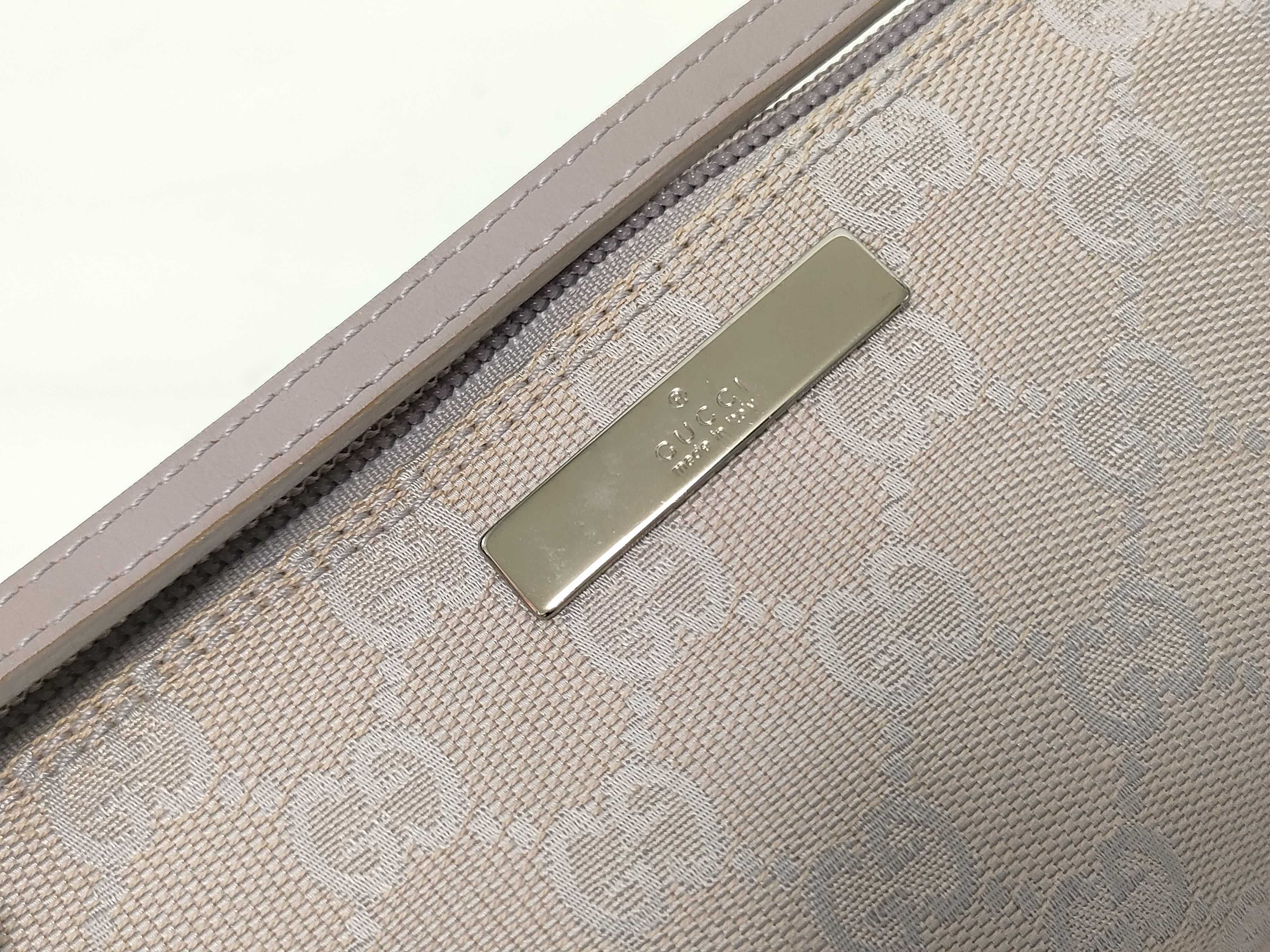 GG Canvas / GG Canvas / Handbag / Canvas Handbag — view 9
