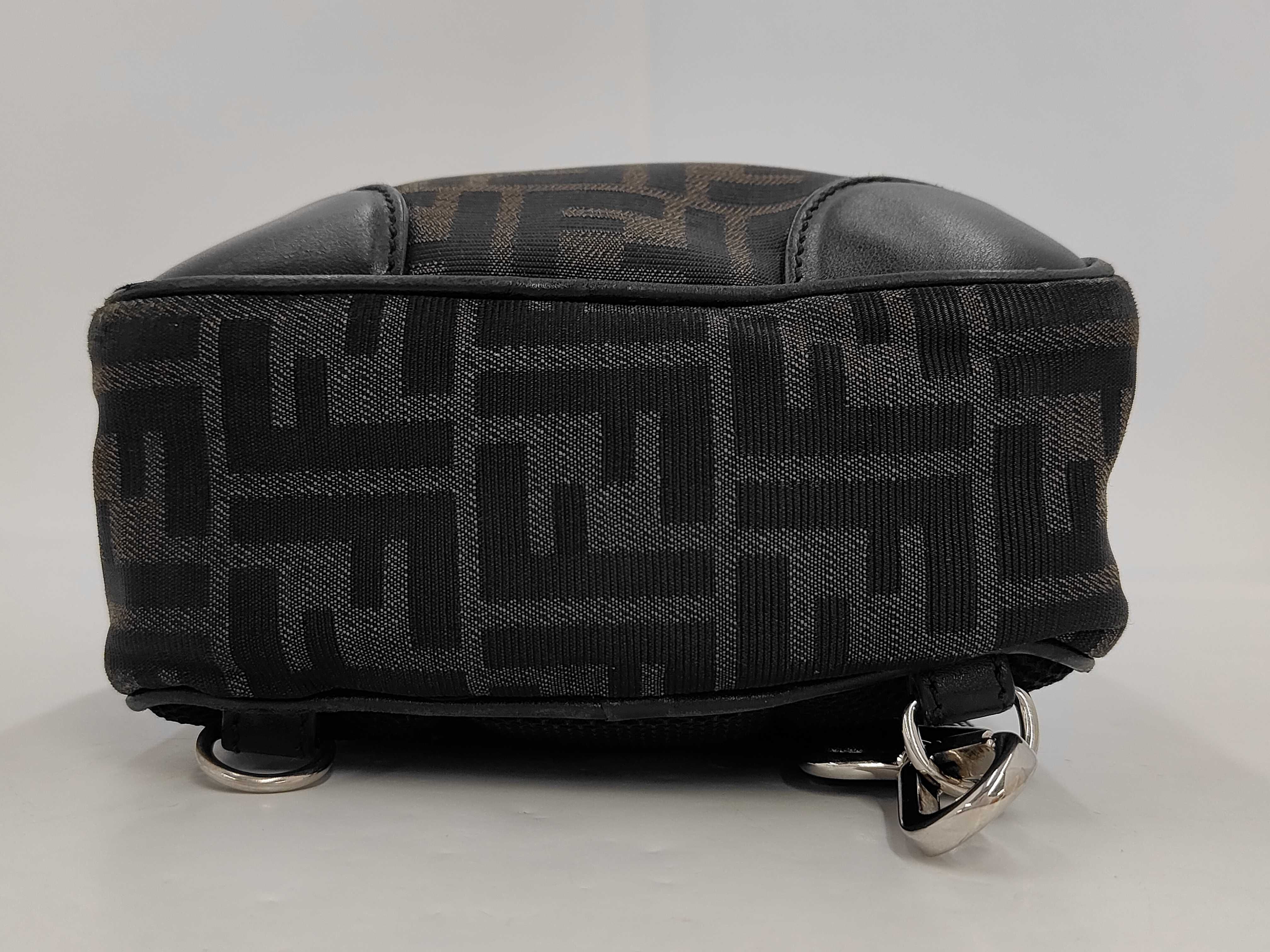 Zucca Body Bag Nylon Canvas Waist Bag — view 3
