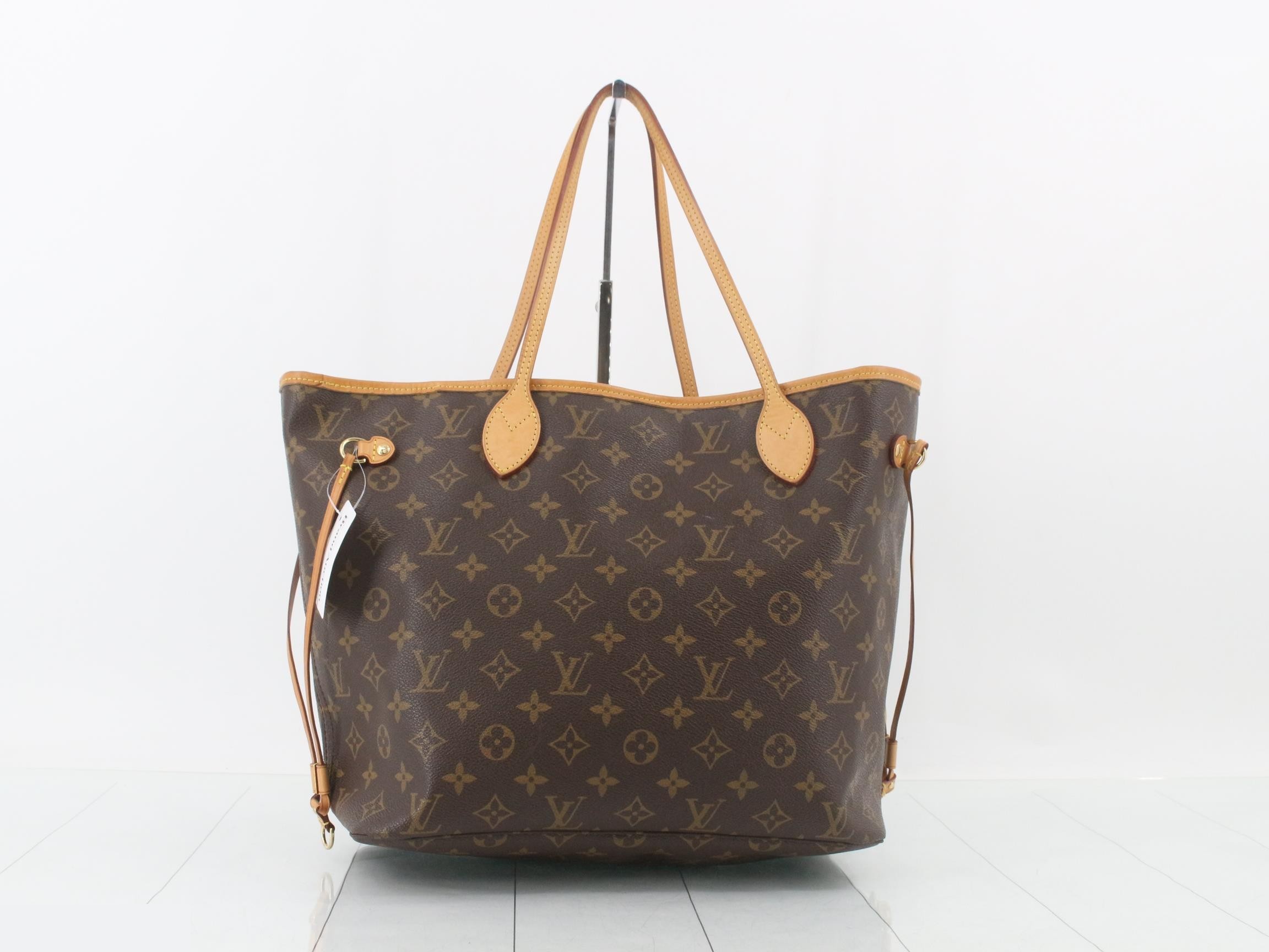 Monogram Neverfull MM Fuchsia Tote Bag with Pouch — view 2