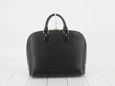 Noir Alma