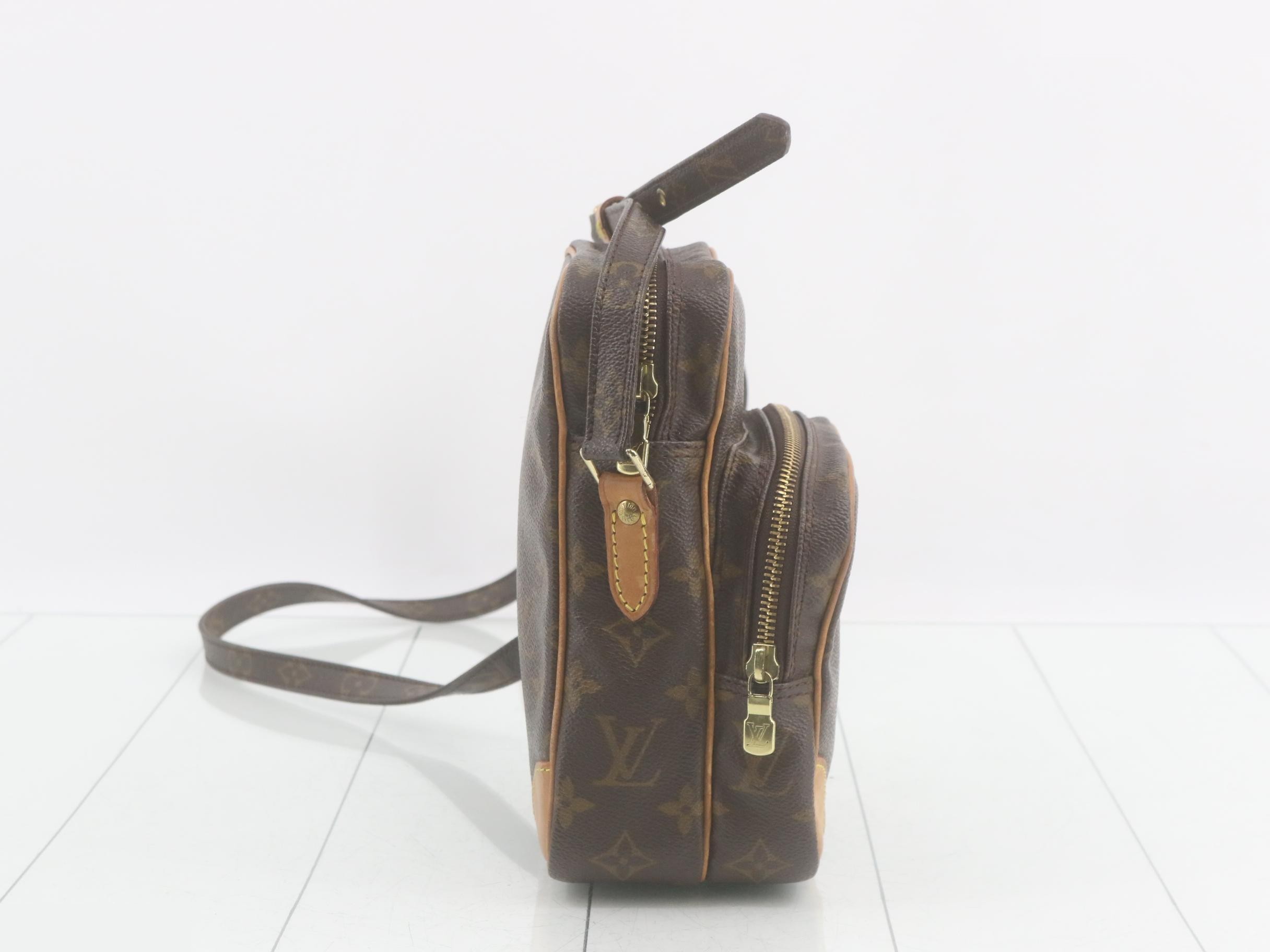 Monogram Amazon — view 4