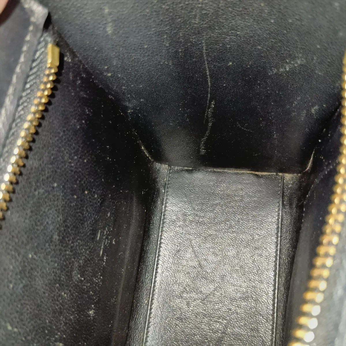 Luggage Nano Shopper Leather x Velour 2-Way Handbag Beige x Black x Green — view 12