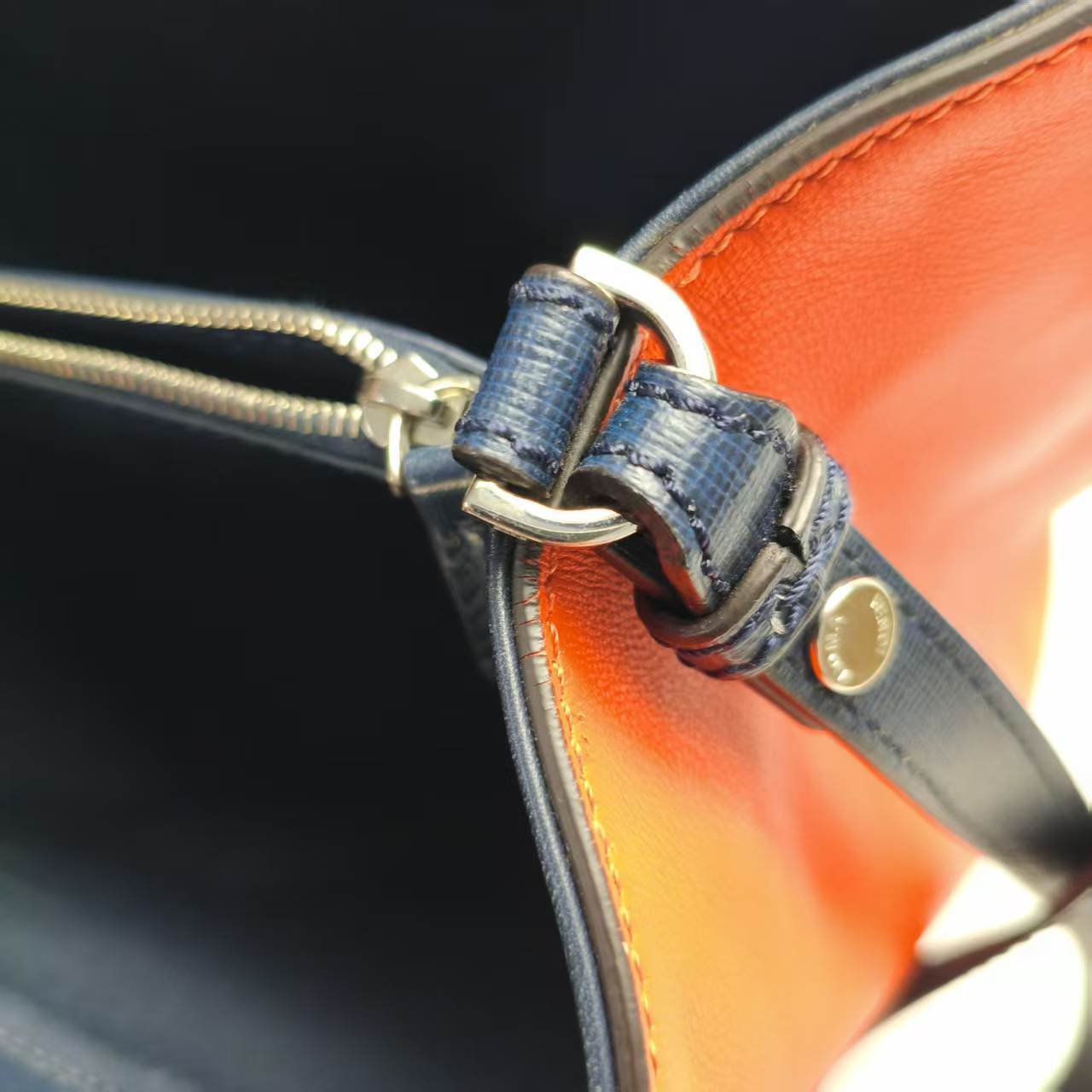 【*Shipped from: China*】FENDI 2 Jour Leather Shoulder Bag — view 11