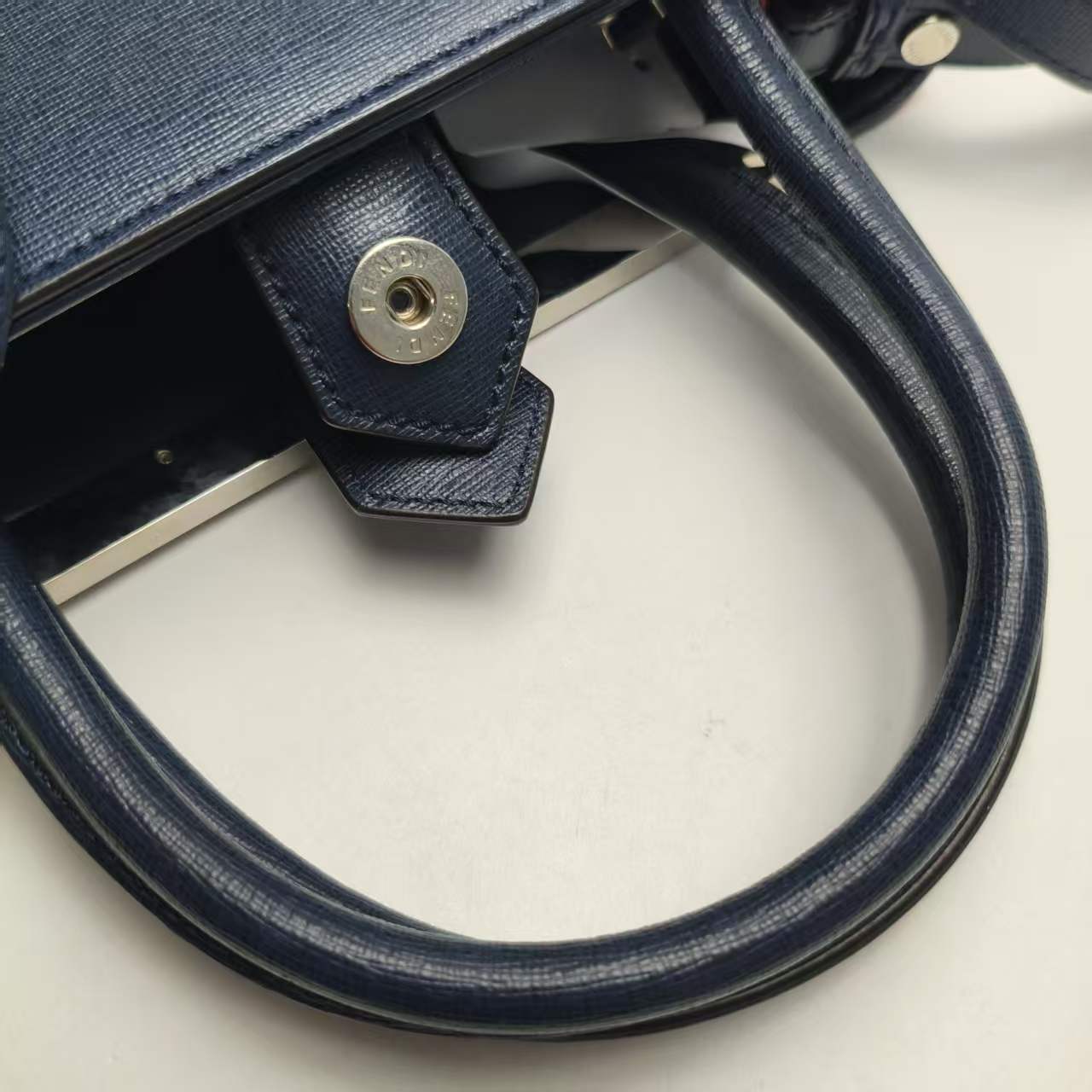 【*Shipped from: China*】FENDI 2 Jour Leather Shoulder Bag — view 13
