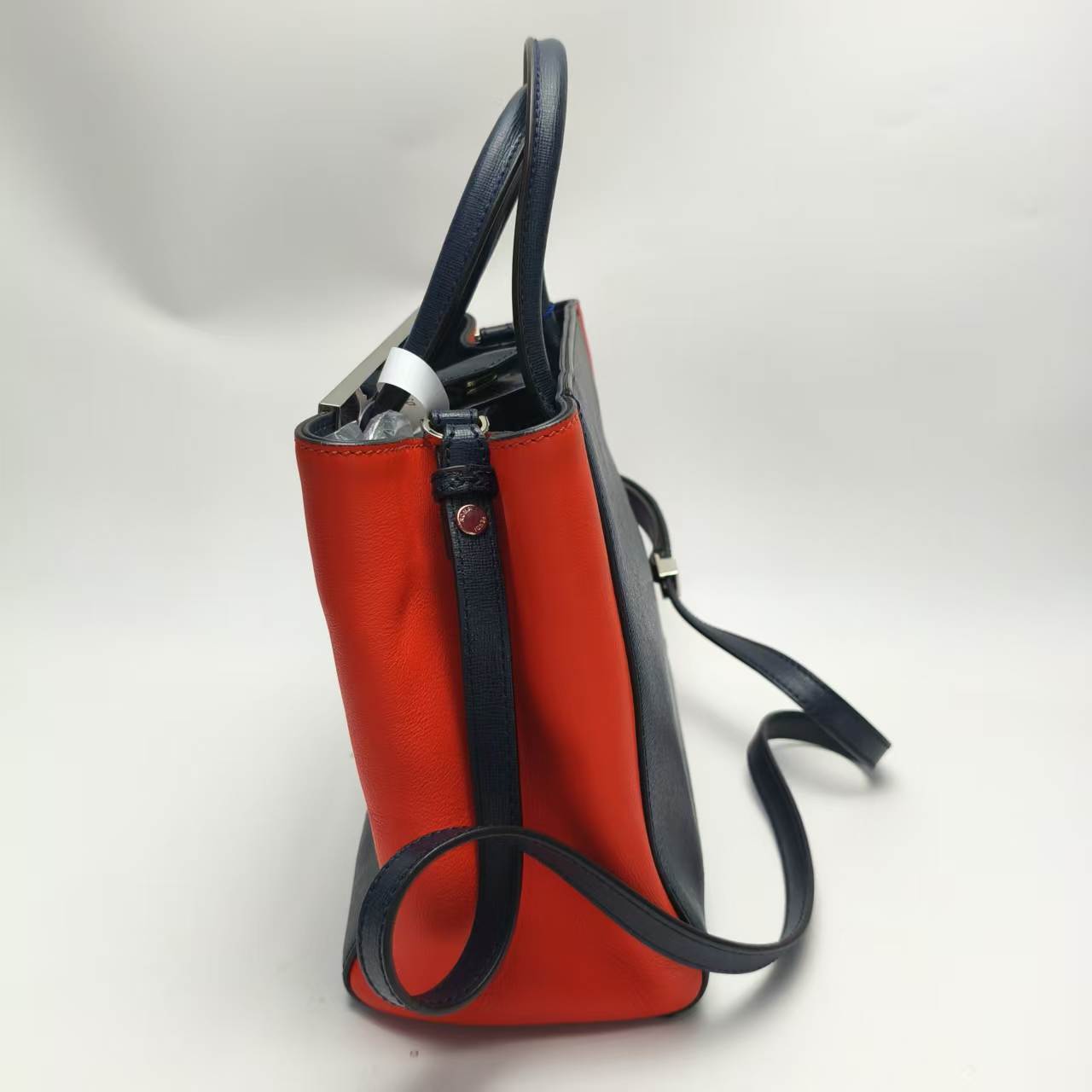 【*Shipped from: China*】FENDI 2 Jour Leather Shoulder Bag — view 5